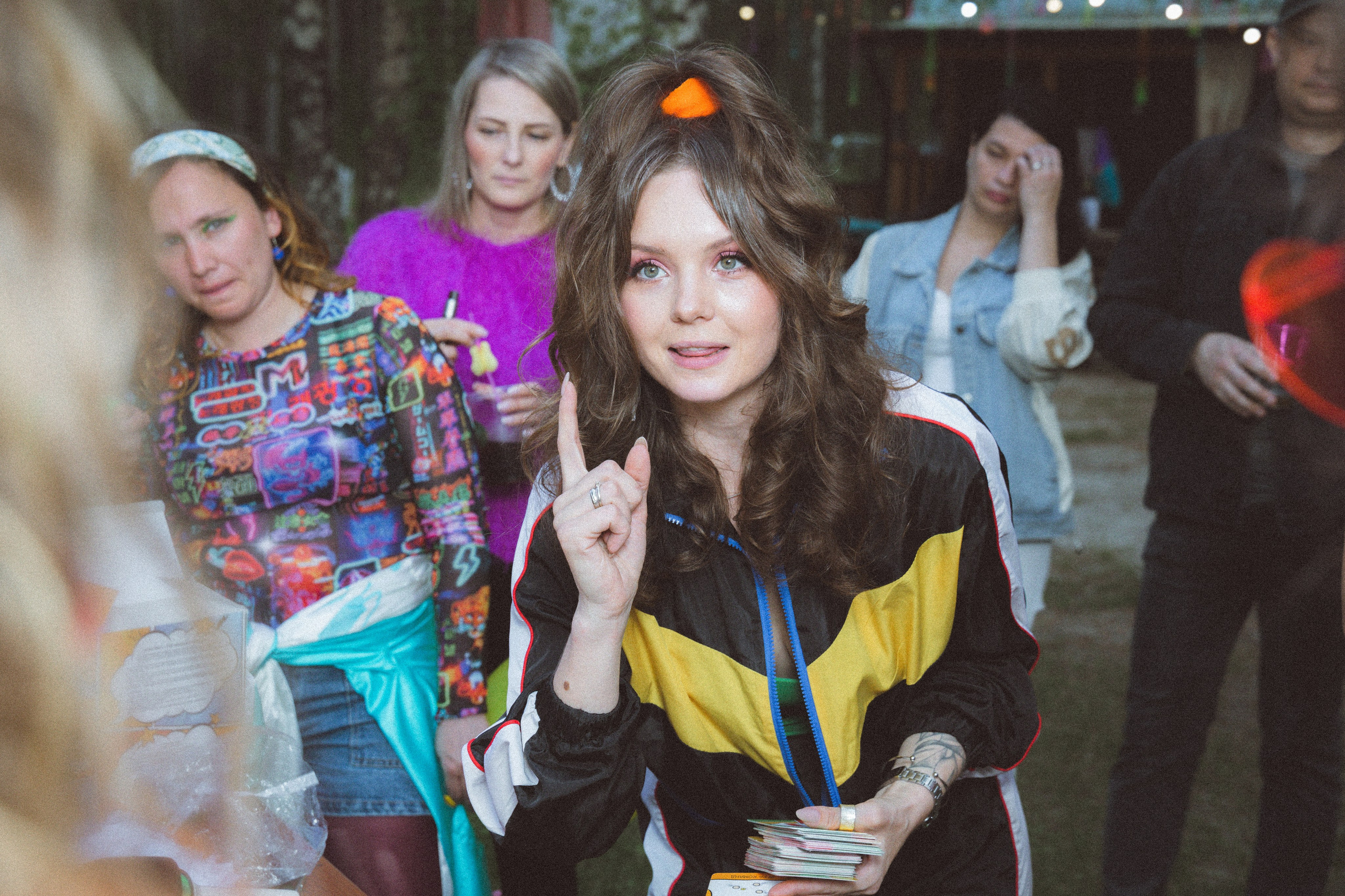 EVENT (vibe — вечеринка в стиле 90-х). Photographer — Regina Sal’manova. Uray