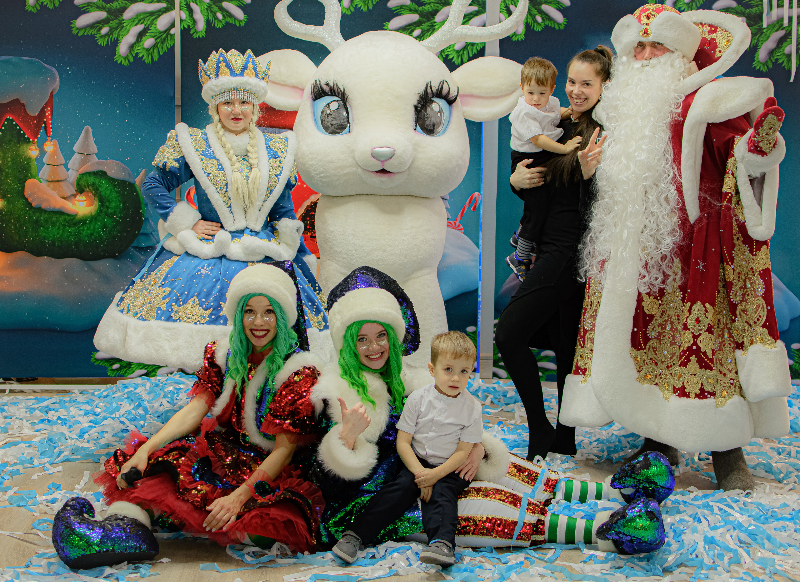 HAPPY NEW YEAR. Photokarish