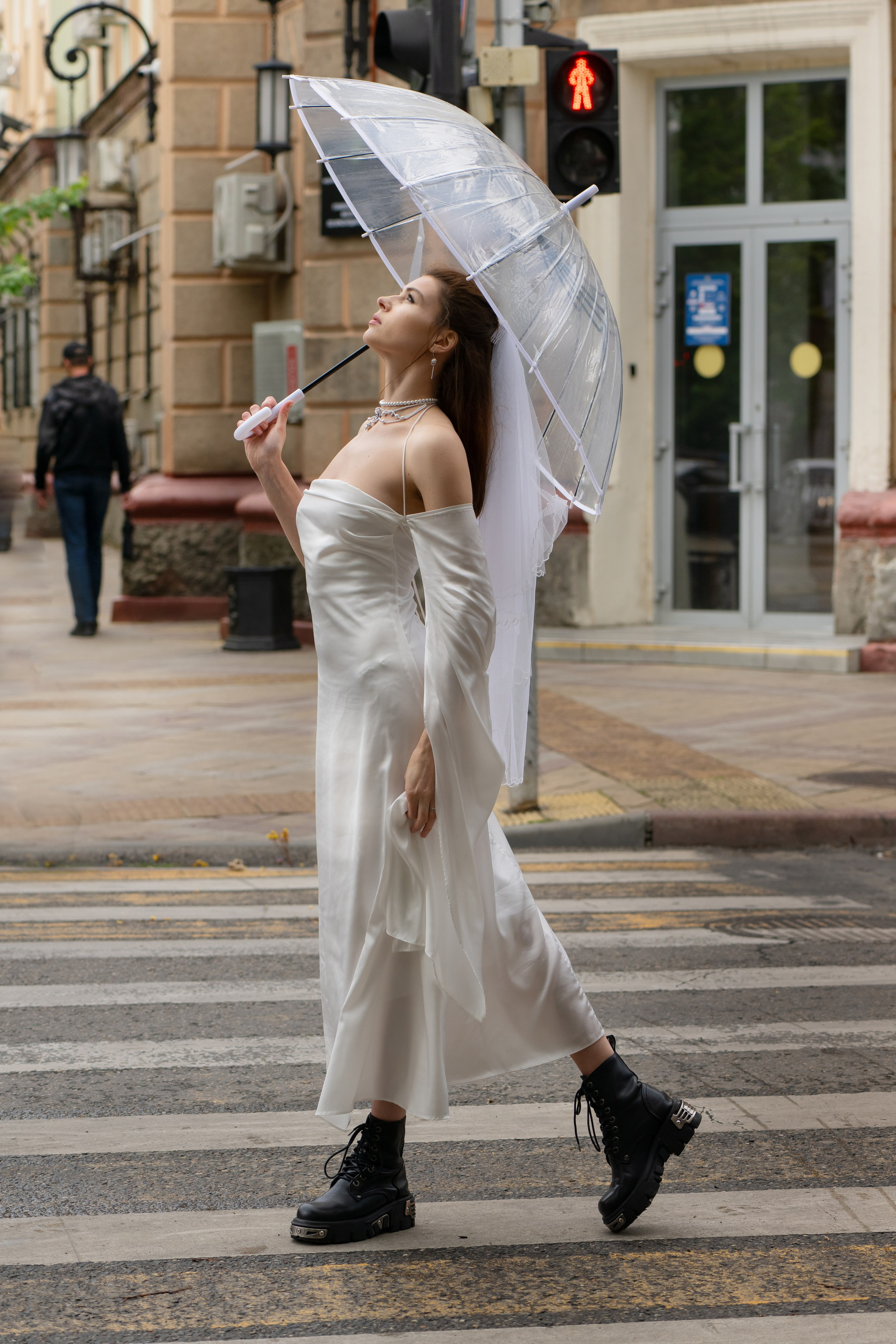 СБЕЖАВШАЯ НЕВЕСТА (история в каждом кадре). Главная