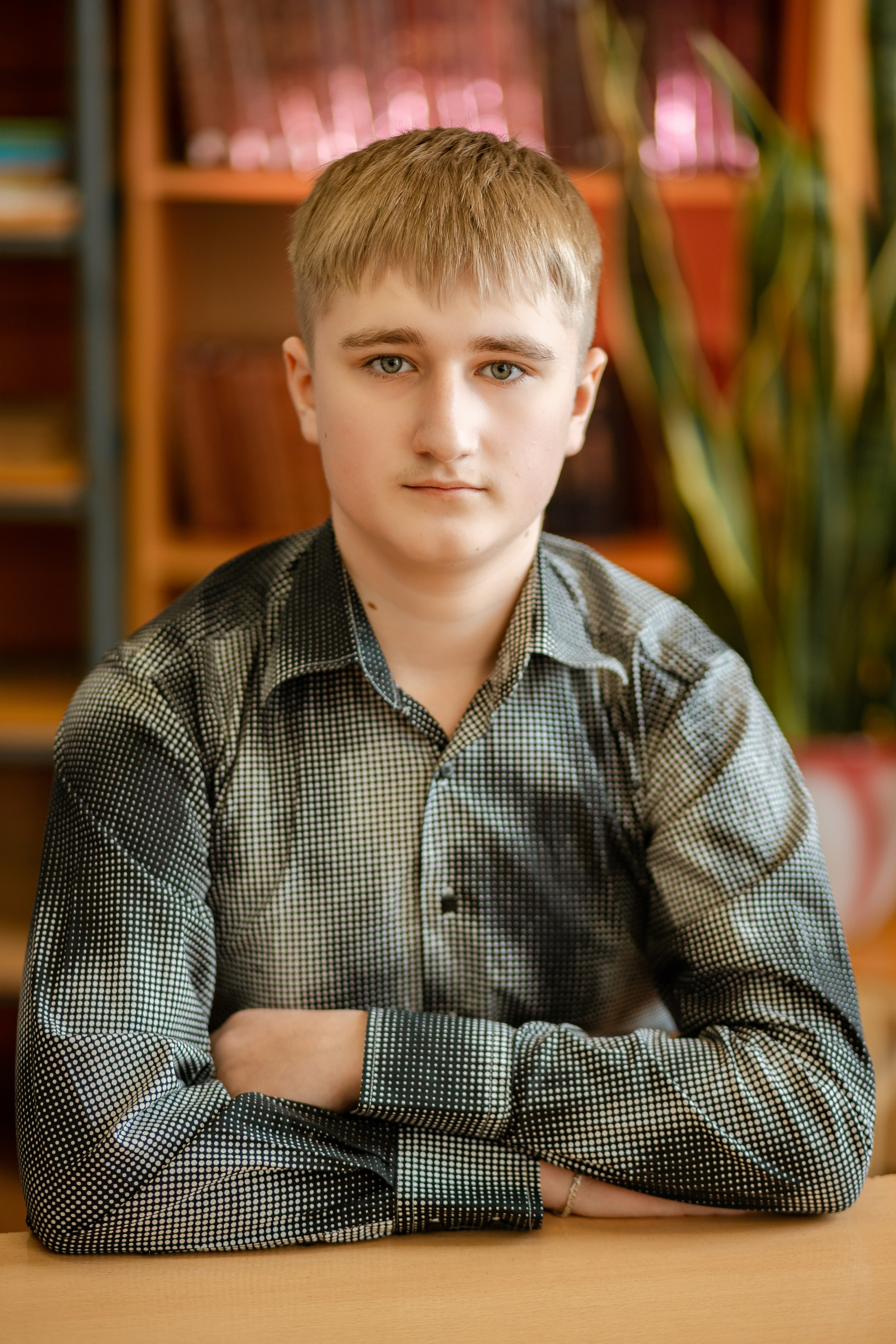 Академическая СОШ, 9 класс. Студия выпускных альбомов Остров