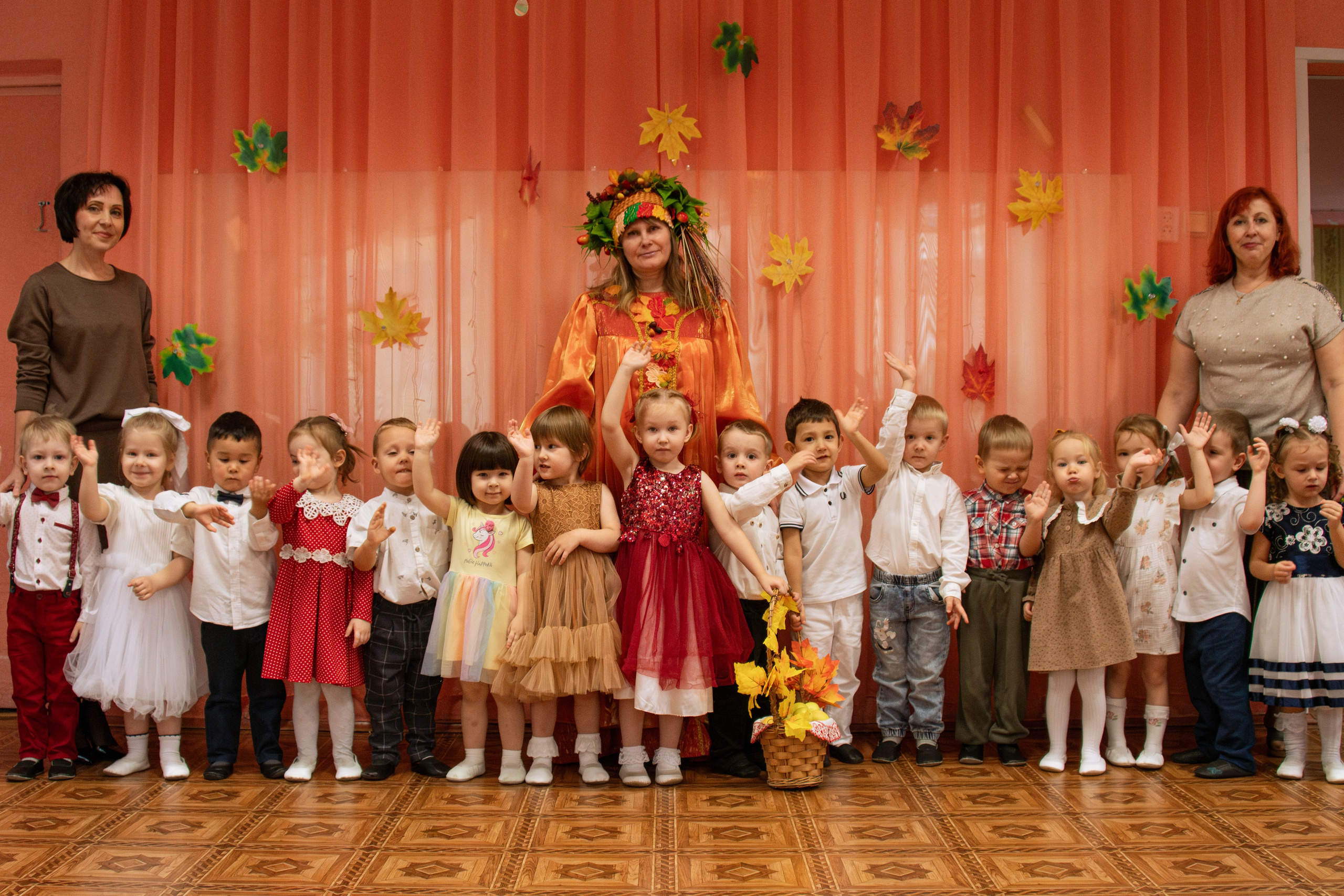Праздник осени в детском саду. Фотограф в Санкт-Петербурге Ксения Яковчук