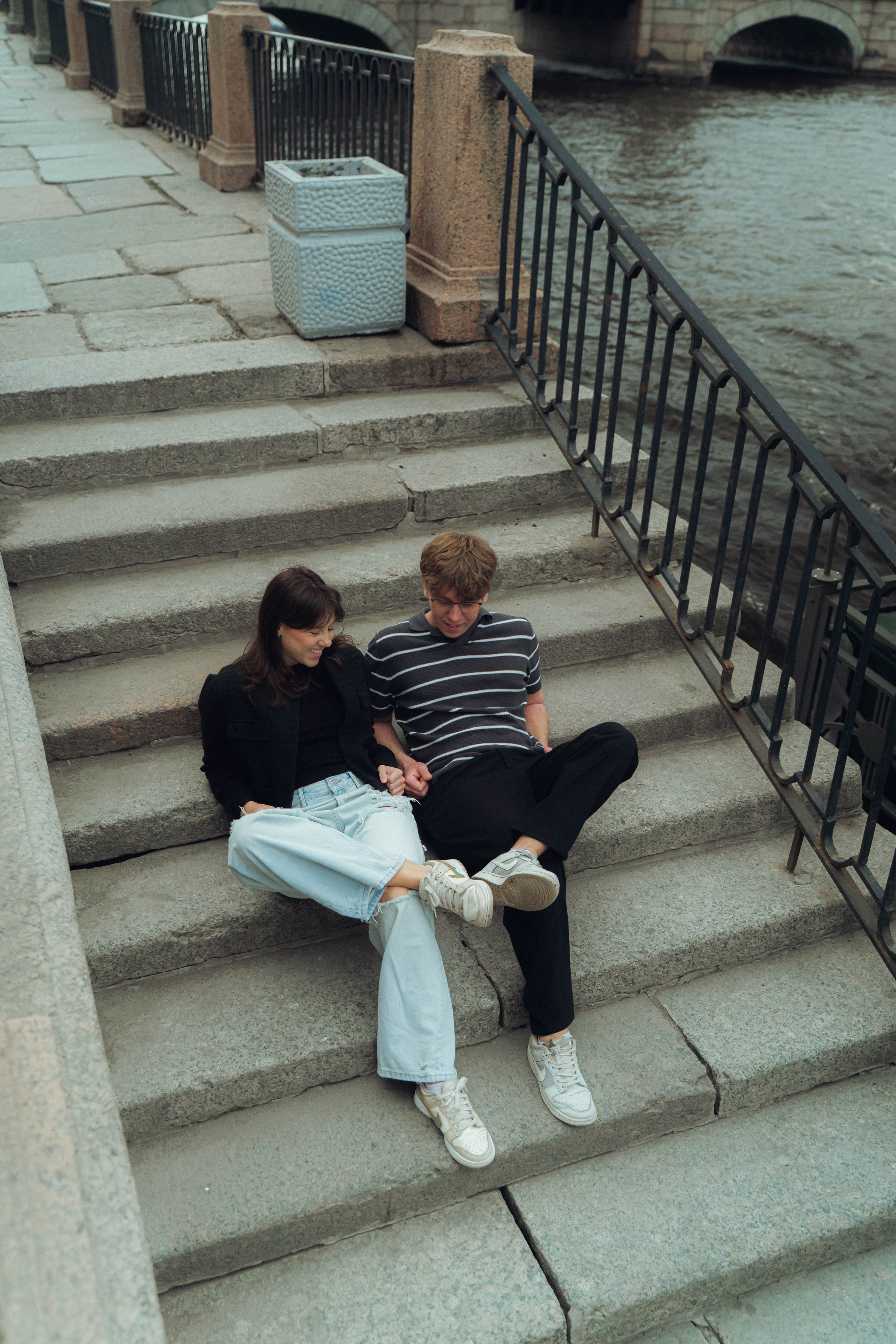 Настя и Тима. Со стороны / репортажный фотограф в СПб