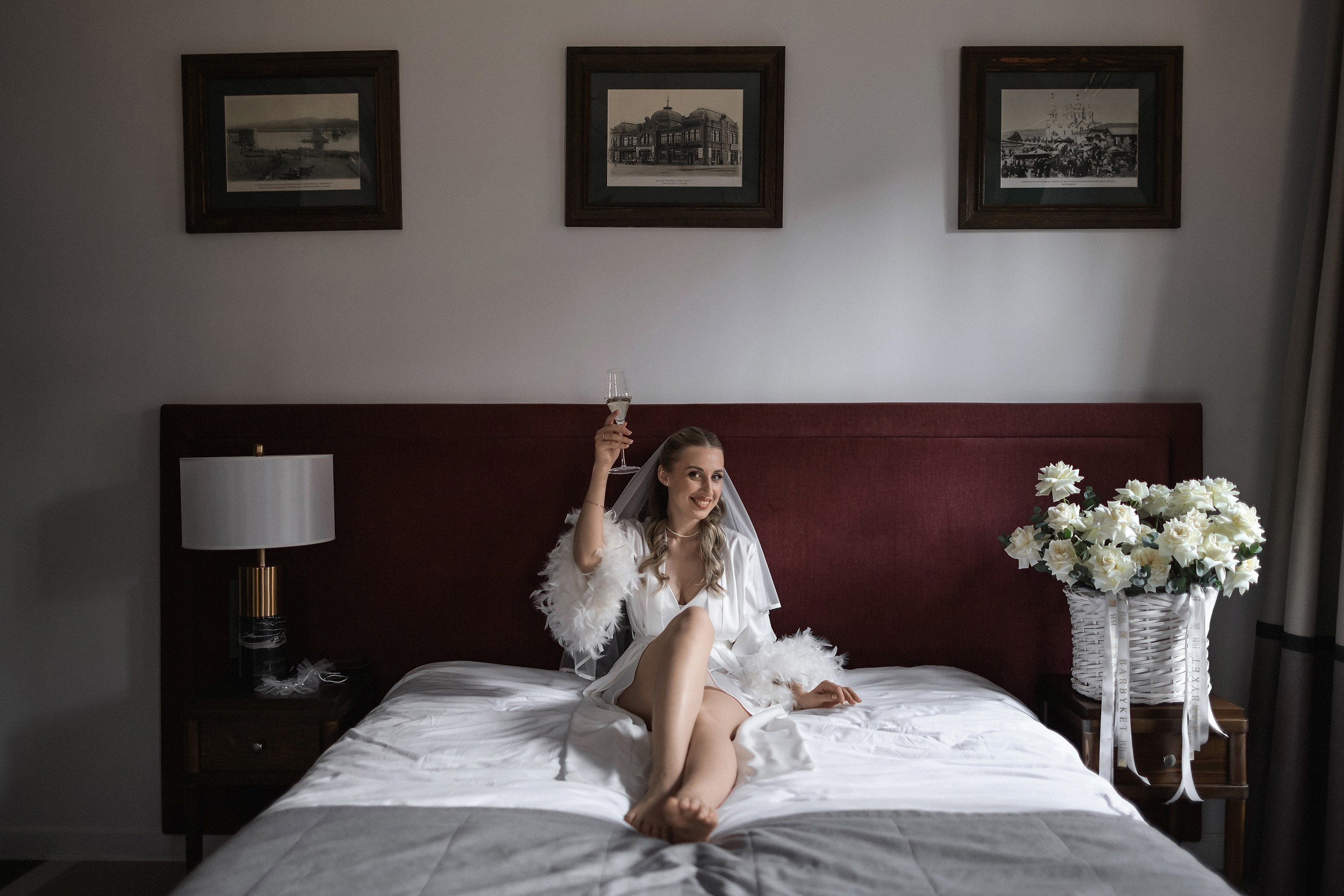 Утро невесты в отеле: идеальное начало свадебного дня. 📸 Свадебный и семейный фотограф в Красноярске Тихомиров Евгений | 17 лет опыта | 800+ свадеб