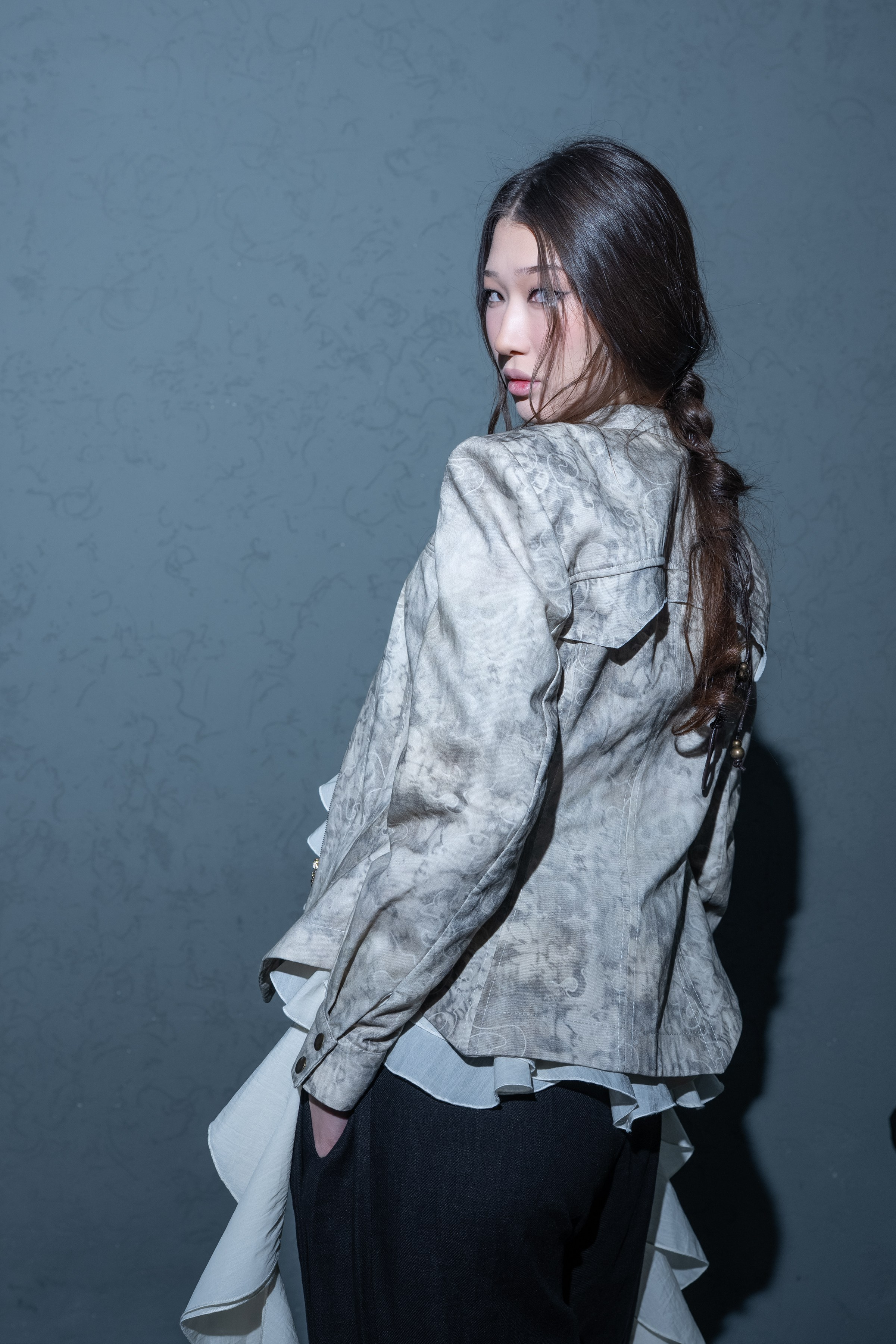 Visa Fashion Week Pre-Fall 2026 April BackStage Day 1. Сайт Алматинского НЮ АРТ, будуар и фэшн фотографа Дениса Карпенко