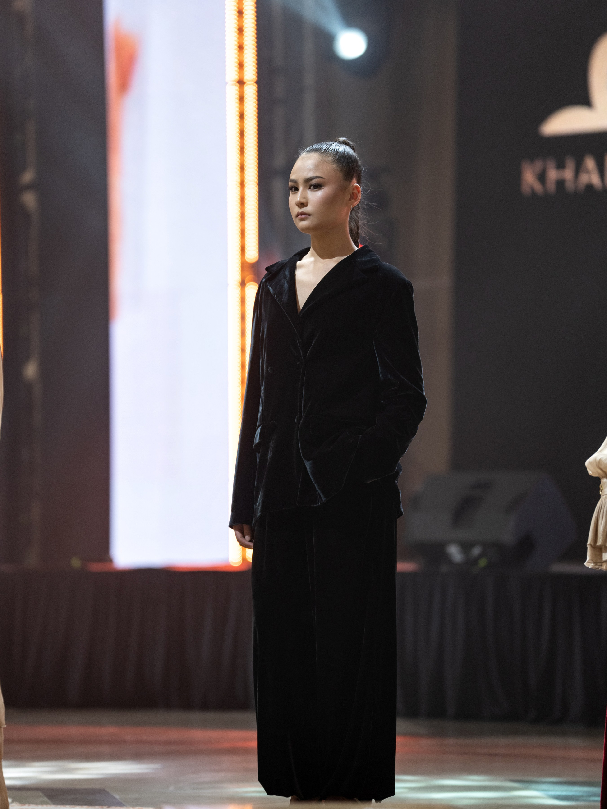 Khanshaiym brand. Сайт Алматинского НЮ АРТ, будуар и фэшн фотографа Дениса Карпенко