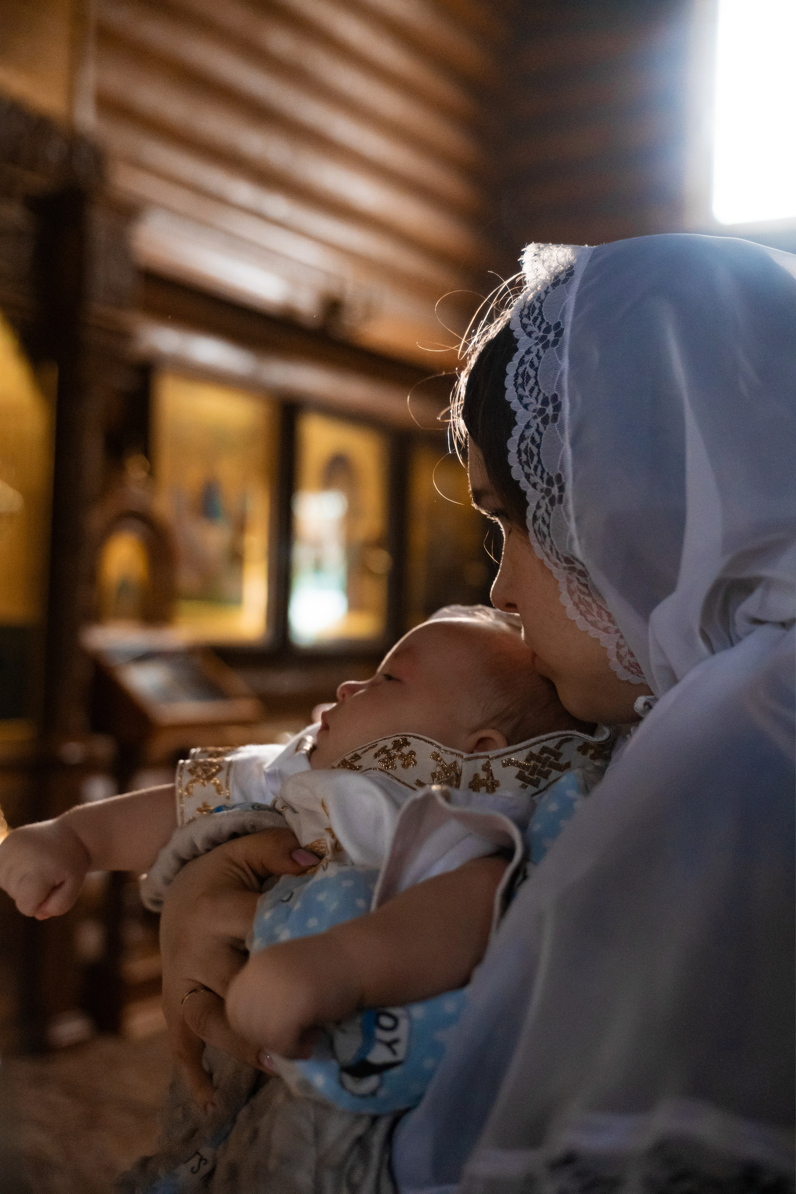 Крещение в храме возле Рио. Фотограф Белгород