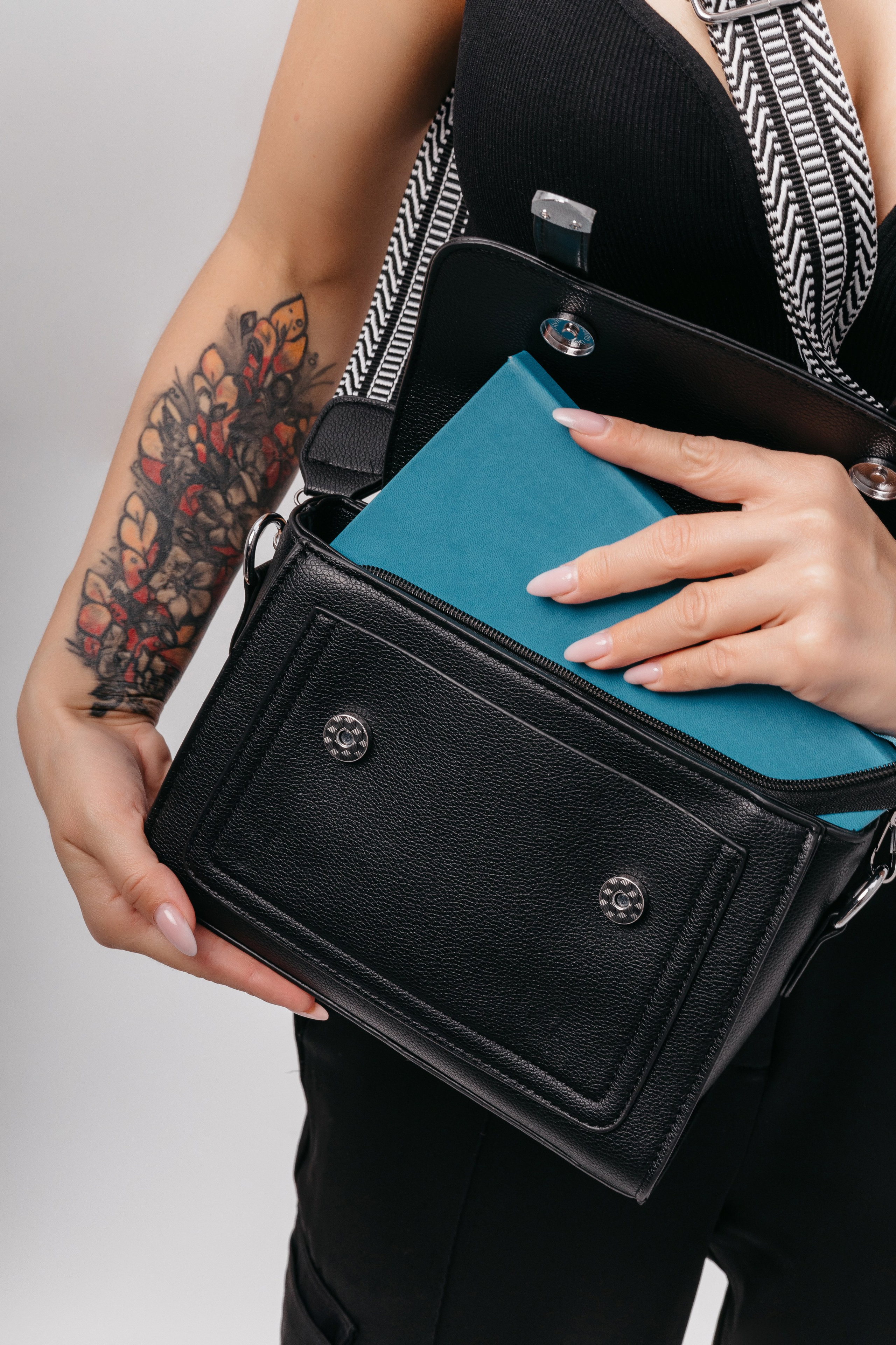 Съёмки для маркетплейсов. Свадебный, семейный, интерьерный фотограф в Краснодаре Денис Голощапов