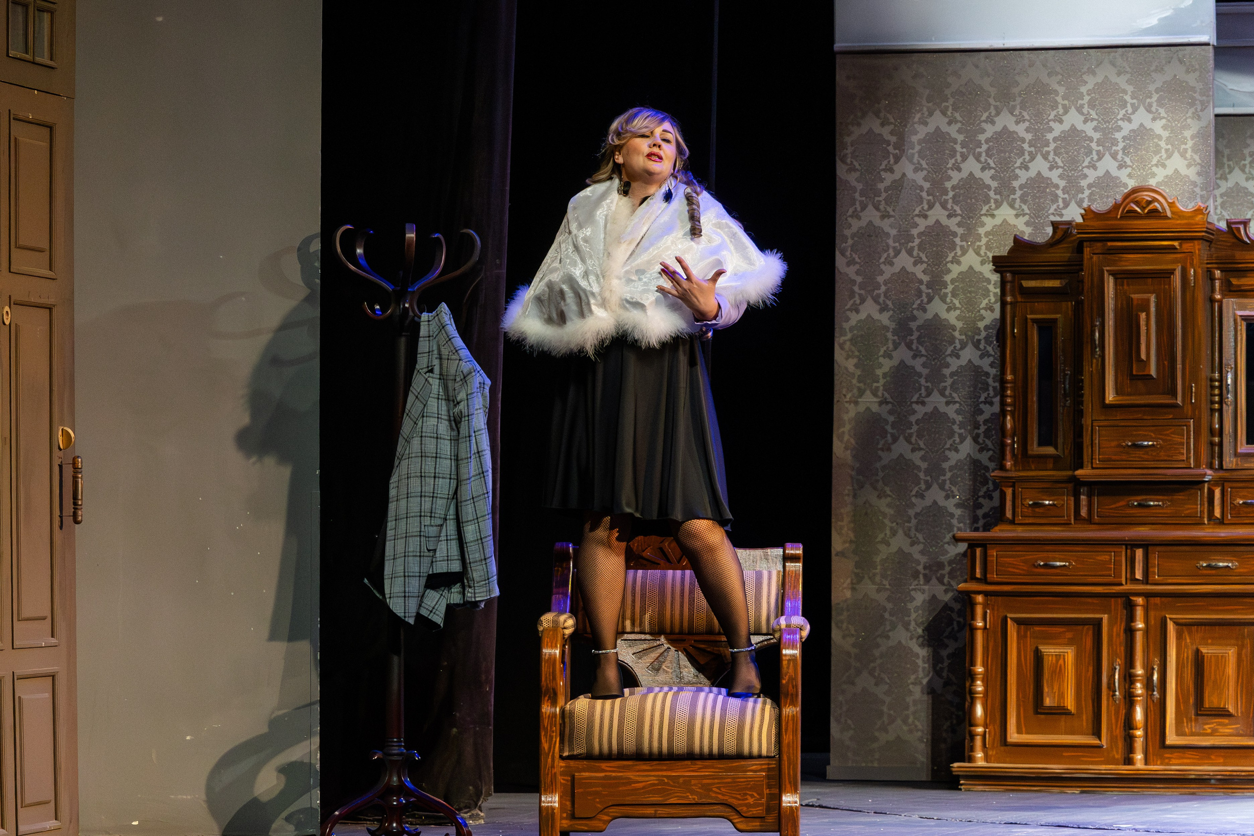 Театр Юного Зрителя «Отчаянные Тетки». Фотограф Марк Файзулин