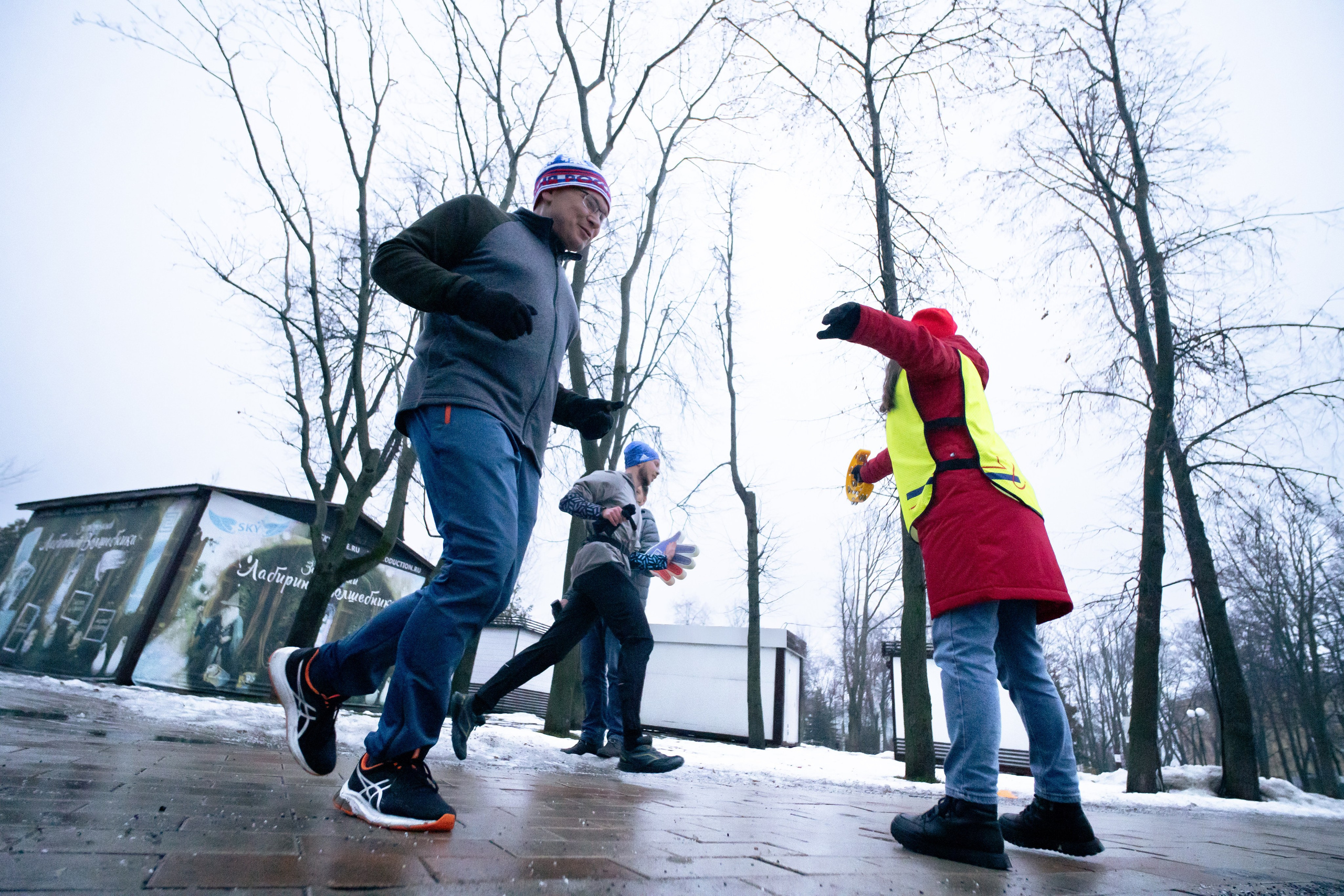 5 вёрст Наташинский 11 декабря 2025. Роман Капилюшов. Бег. Фото. Видео. г. Люберцы