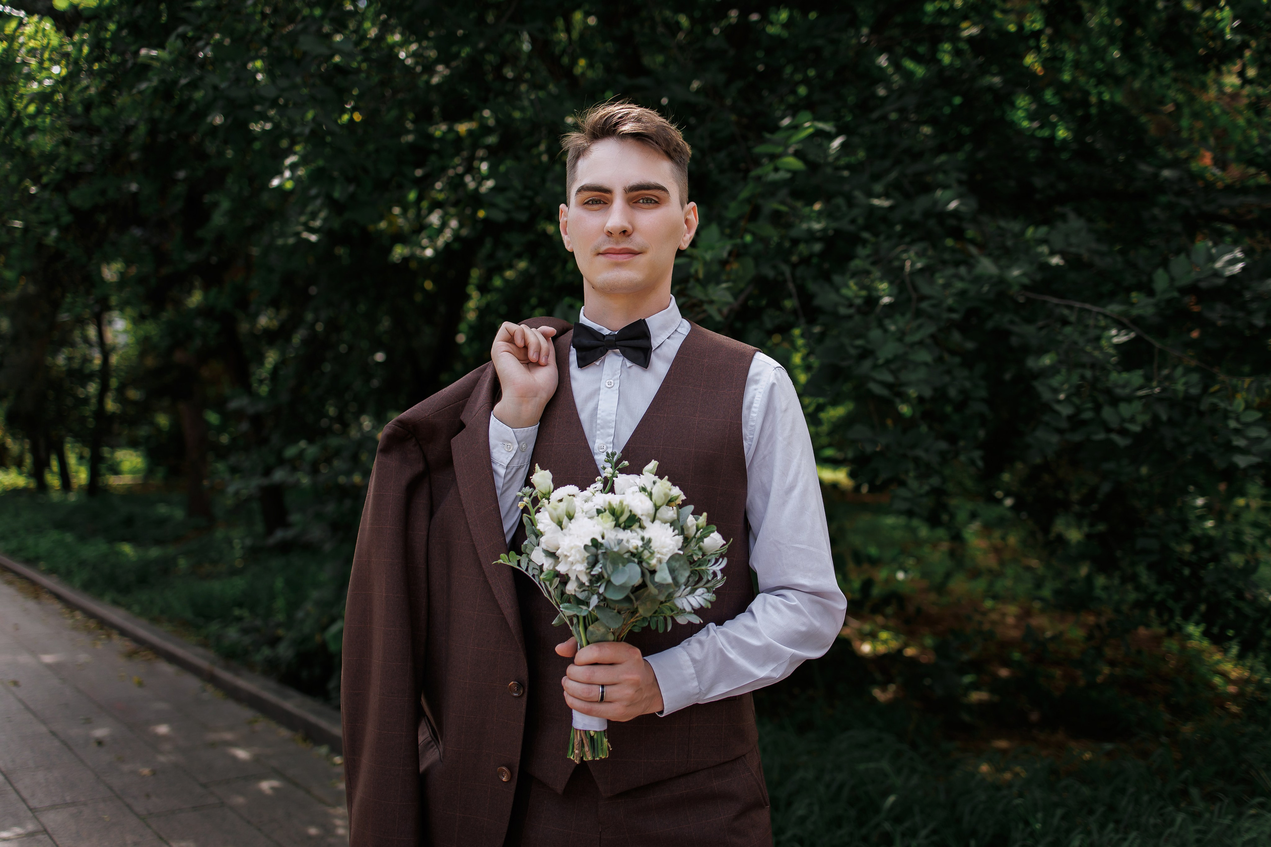 Екатерина и Денис. Свадебный фотограф в Омске Яна Савина