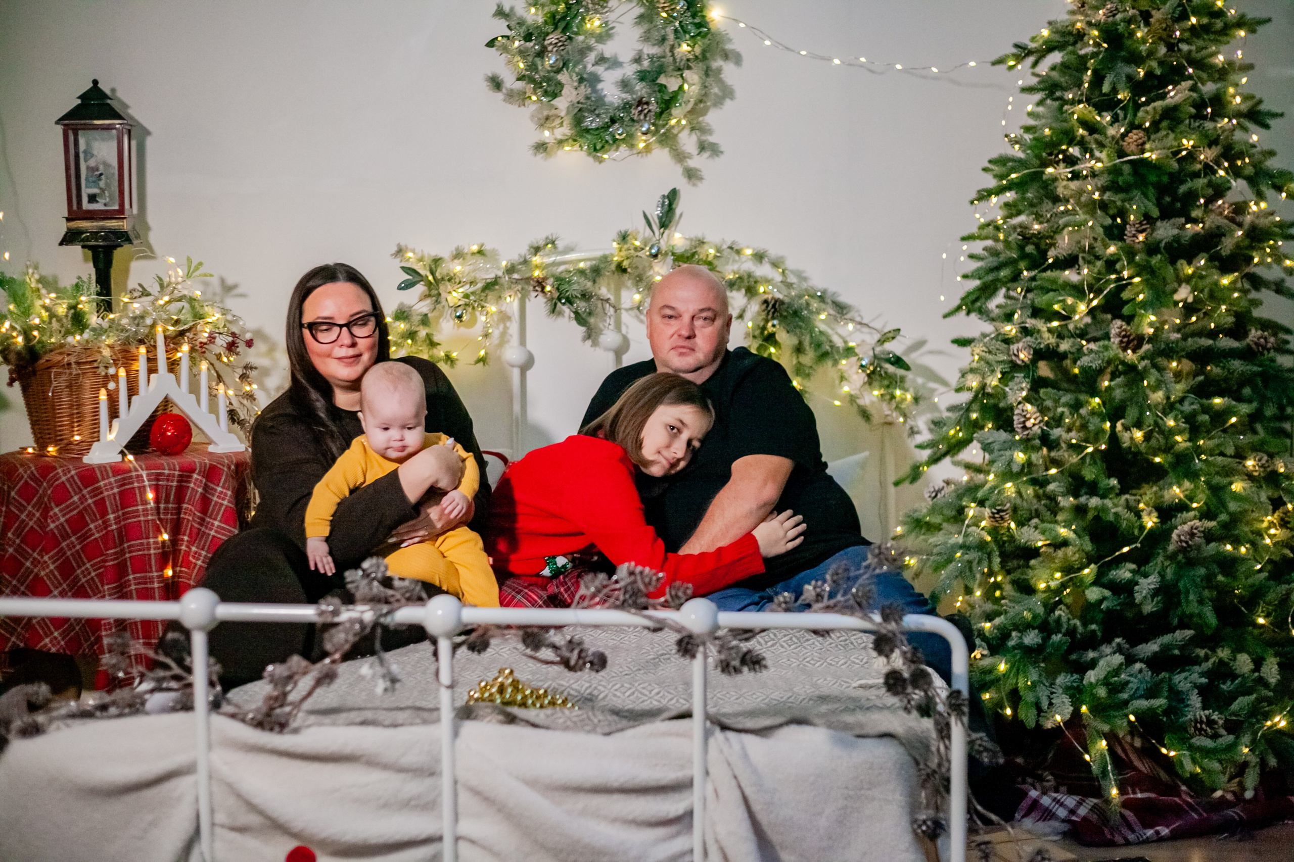 Ульяна и ее семья новый год 2024. Свадебный и семейный фотограф в Армавире