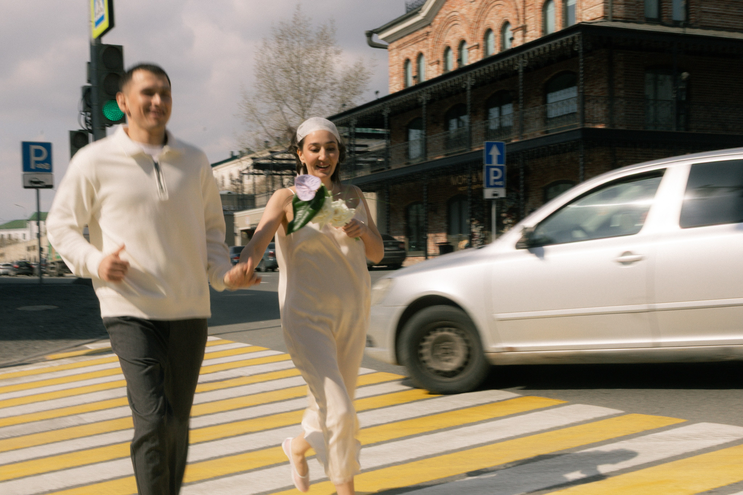 Диана и Руслан. Гуляя по городу | 15.05.2025. Фотограф Зарина. Казань