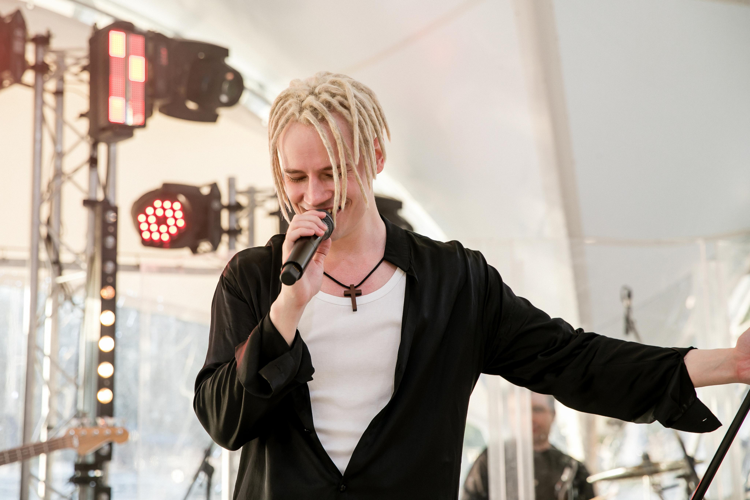 Супер Юбилей на берегу реки. Репортажной и Свадебный фотограф Слава Цесарь