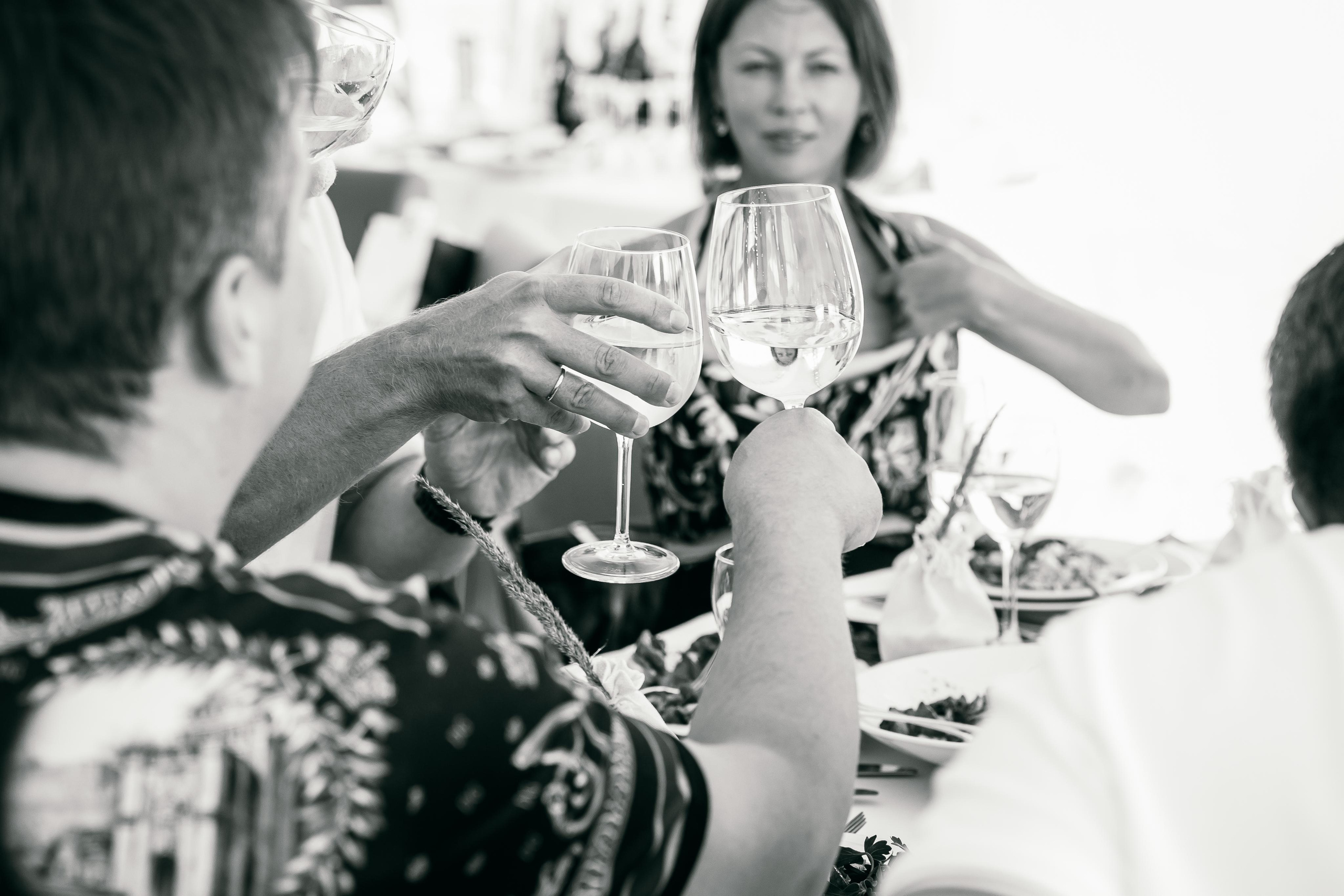 Супер Юбилей на берегу реки. Репортажной и Свадебный фотограф Слава Цесарь