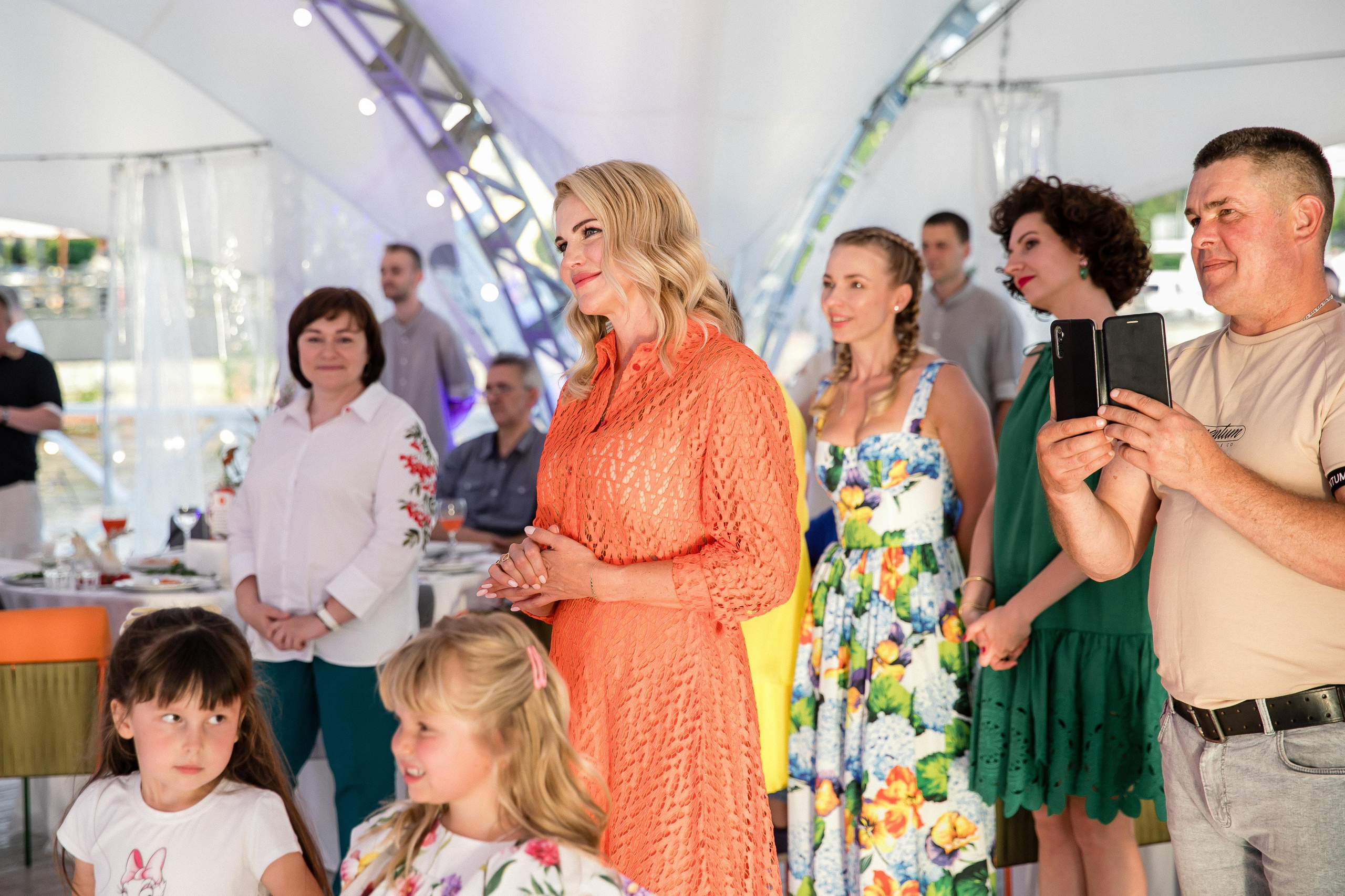 Супер Юбилей на берегу реки. Репортажной и Свадебный фотограф Слава Цесарь