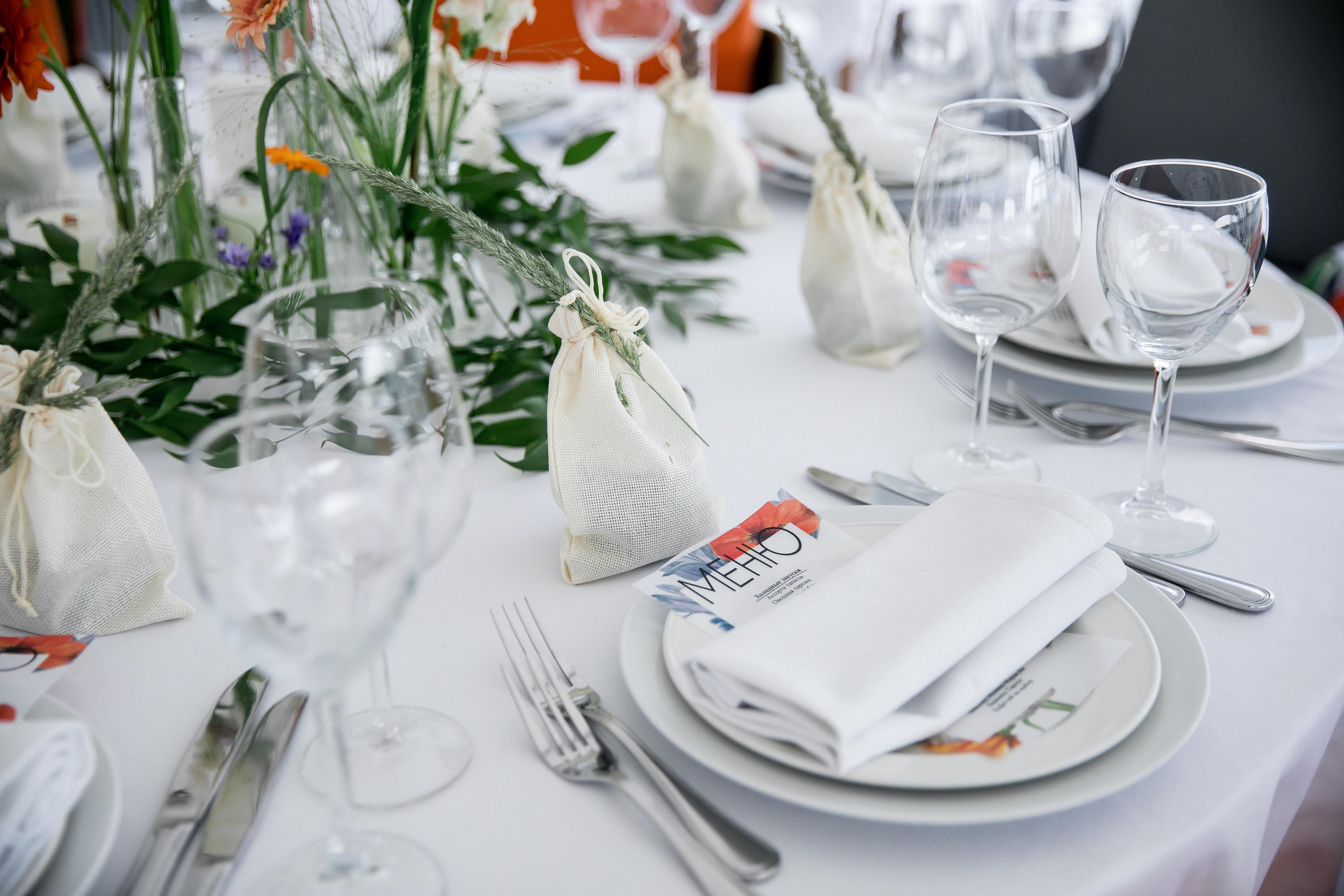 Супер Юбилей на берегу реки. Репортажной и Свадебный фотограф Слава Цесарь