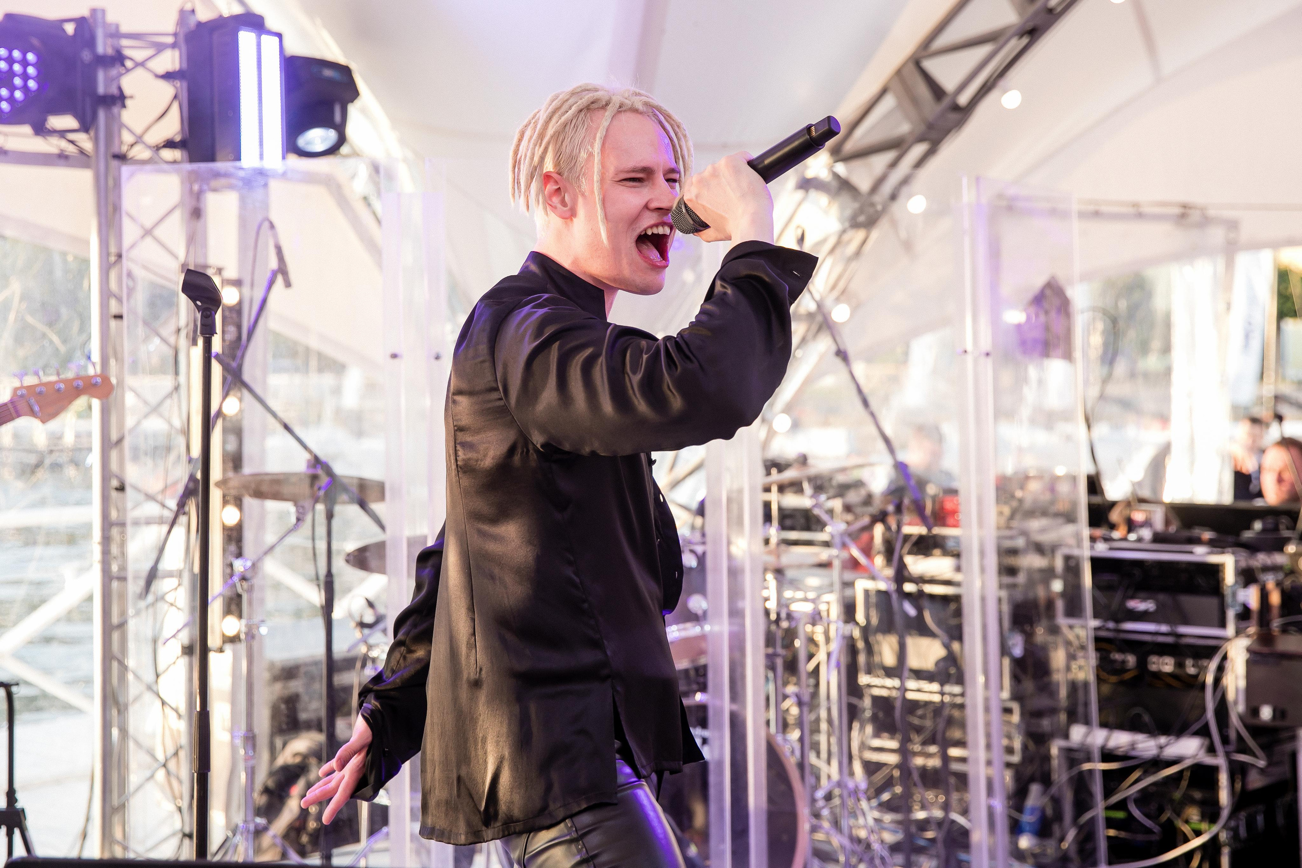 Супер Юбилей на берегу реки. Репортажной и Свадебный фотограф Слава Цесарь