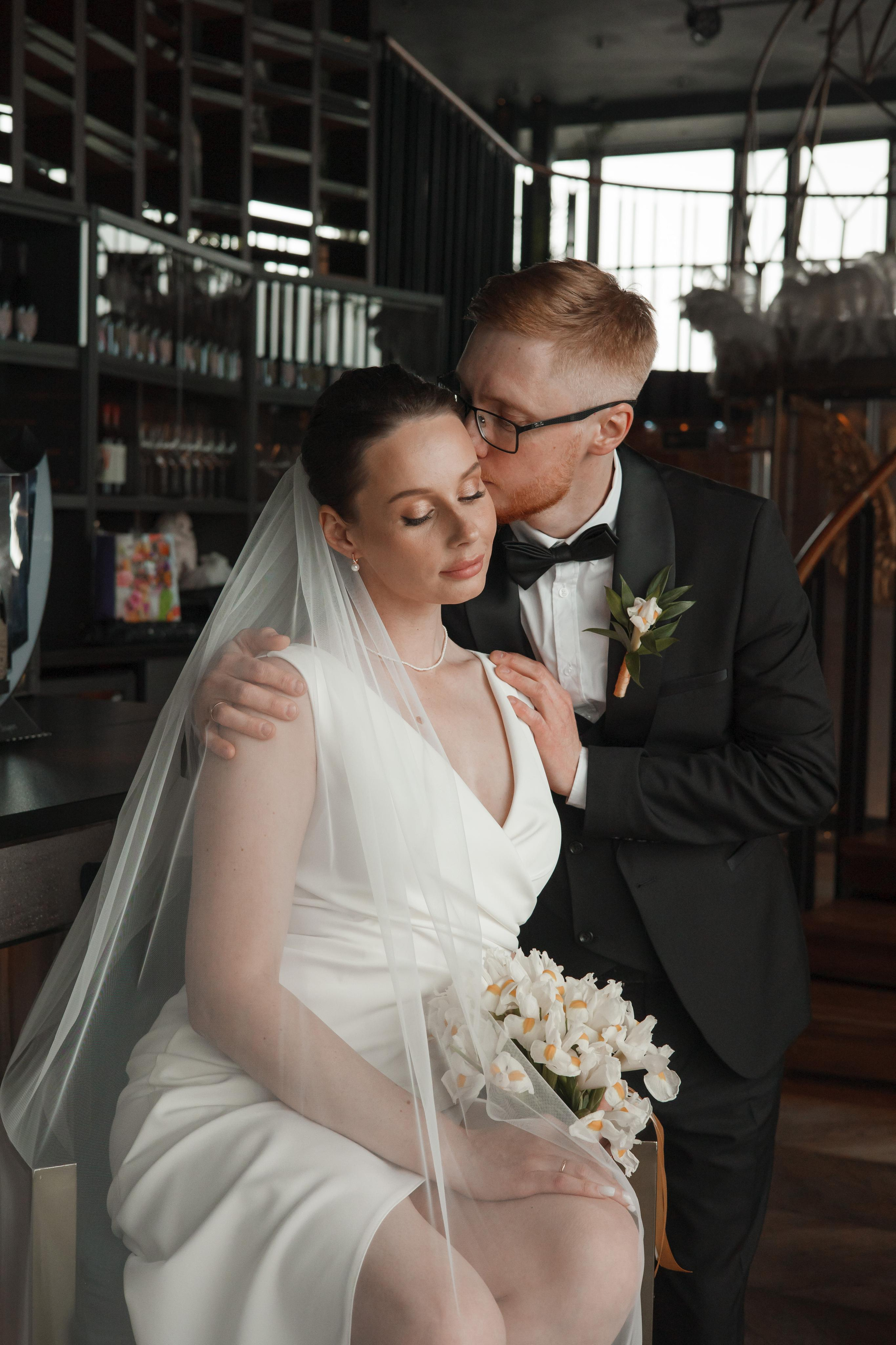 Вера и Дима, регистрация в Birds, башня «Око», Москва-Сити. Свадебный и репортажный фотограф (Москва, Королев и другие)