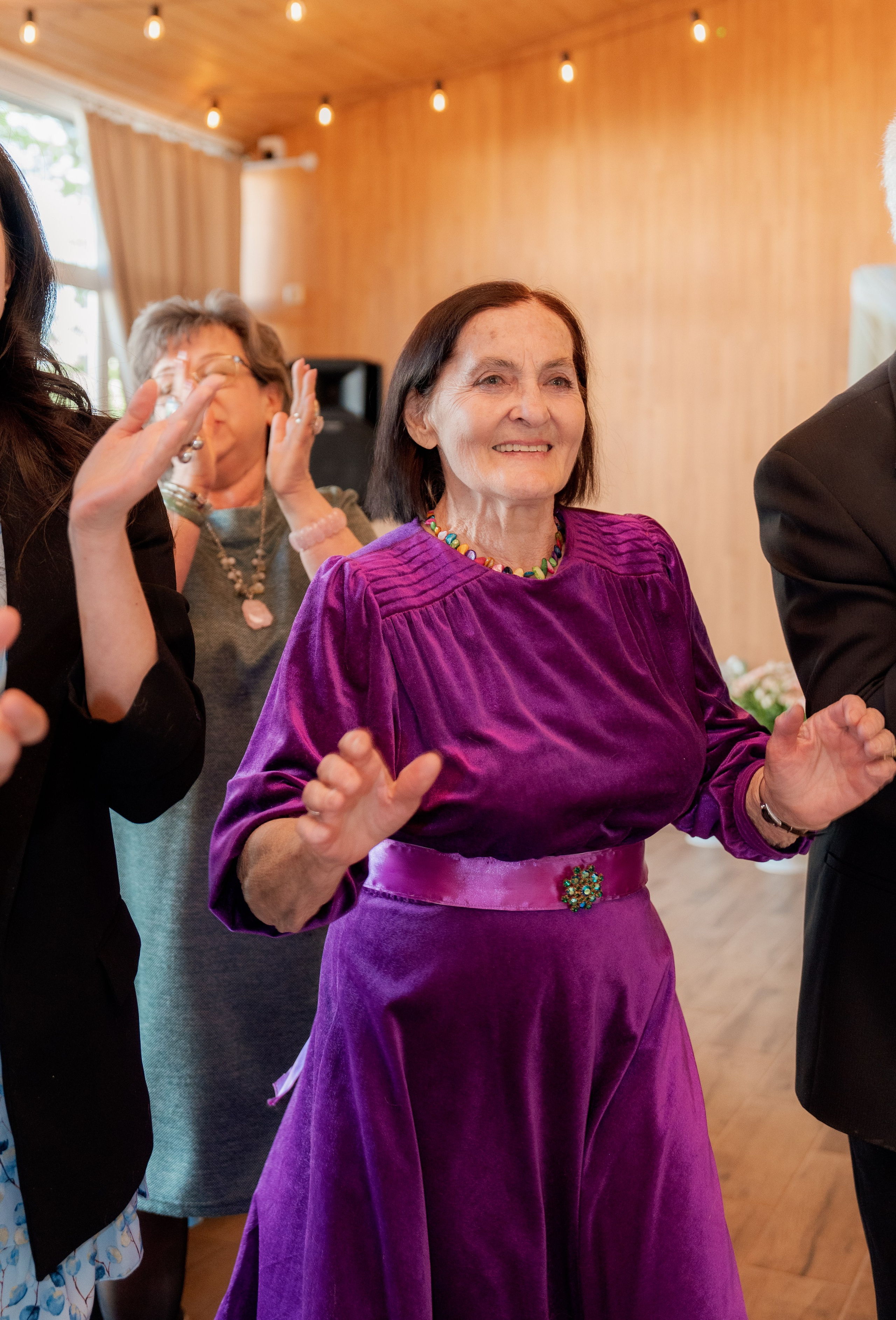 Алиса и Влад. Полный свадебный день (утро, усадьба, прогулка, выездная регистрация, банкет). Дата съемки 26.04.2025. Свадебный фотограф Москва