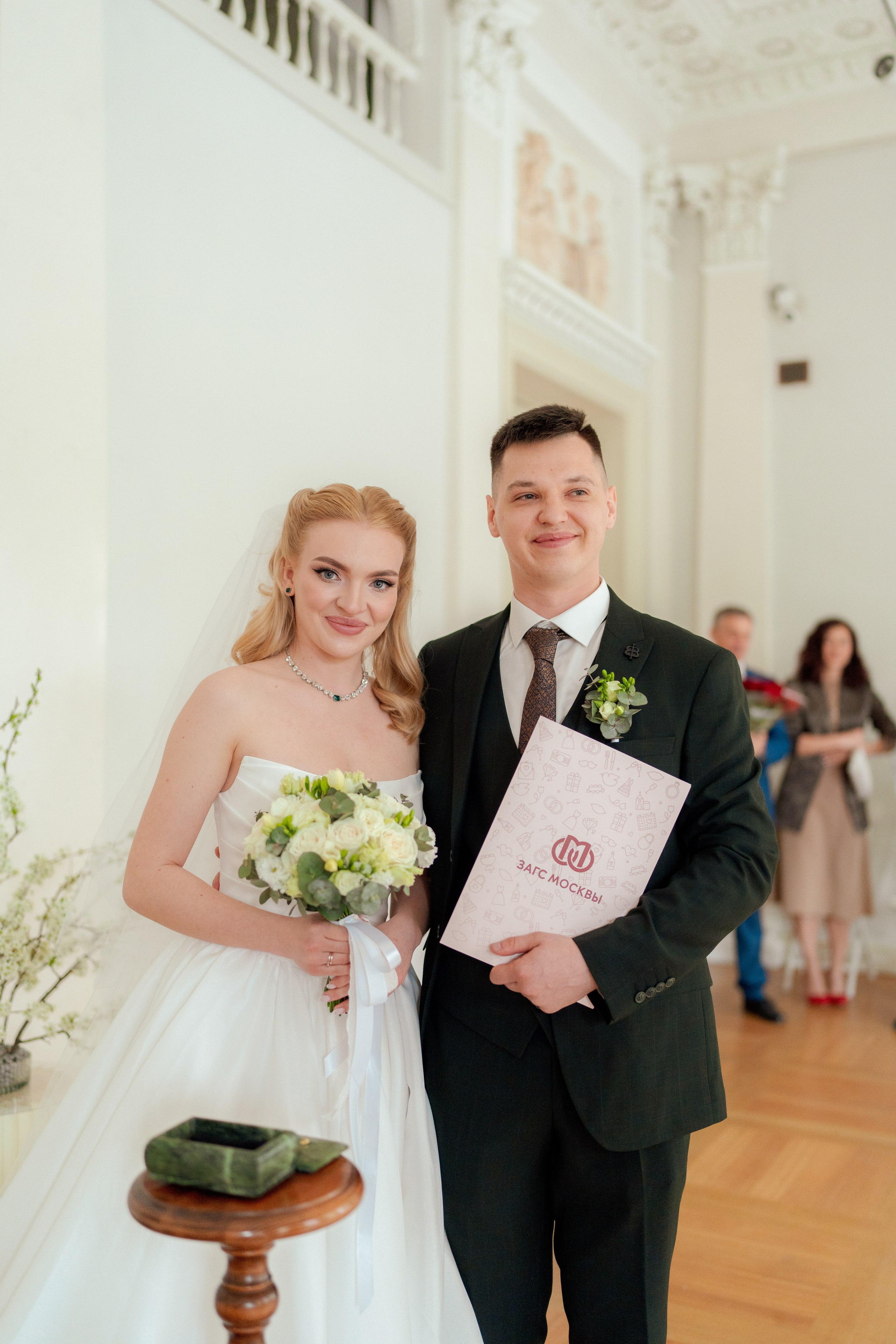 Алиса и Влад. Полный свадебный день (утро, усадьба, прогулка, выездная регистрация, банкет). Дата съемки 26.04.2025. Свадебный фотограф Москва