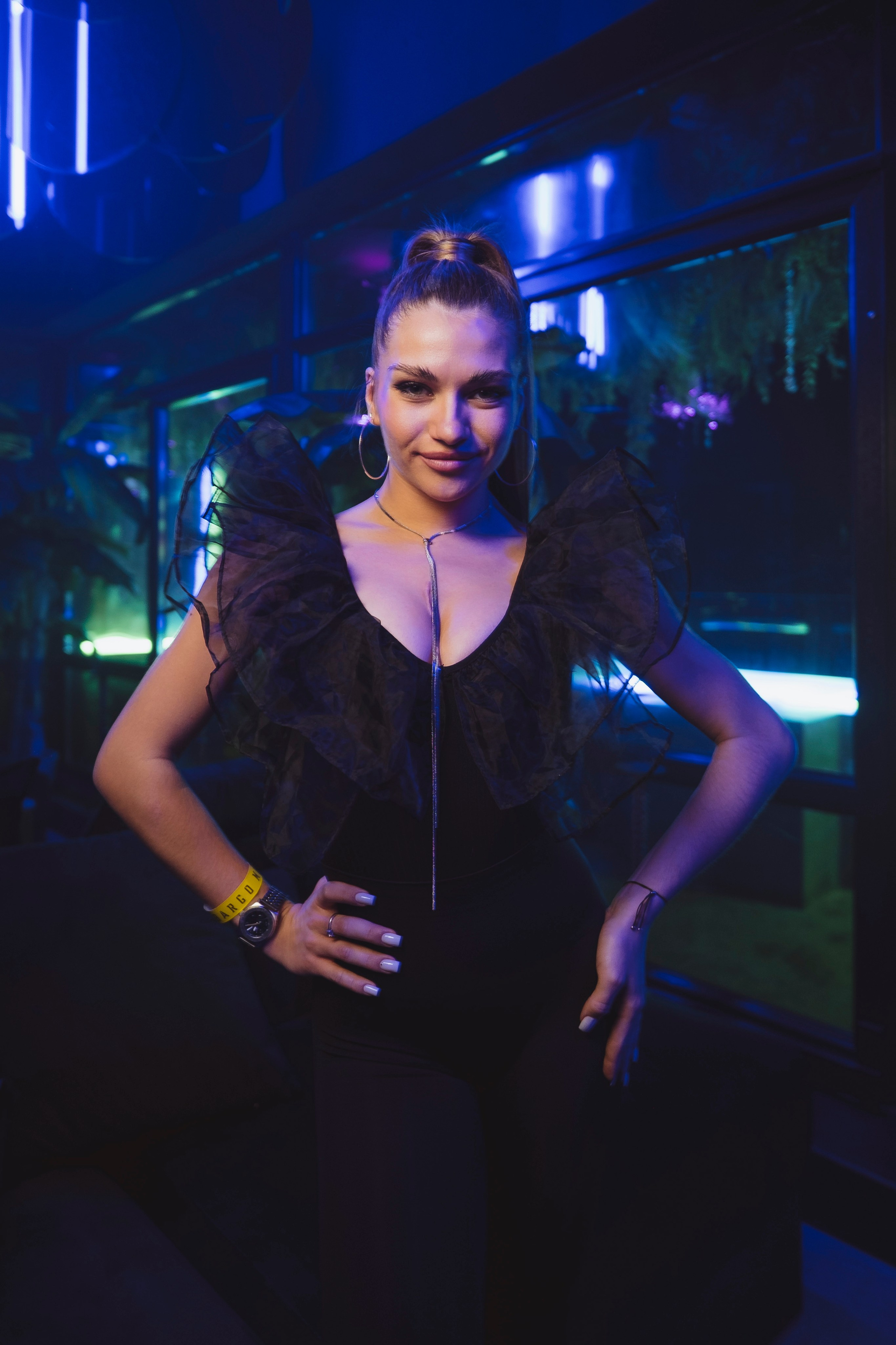 Embargo 30/03. Главная