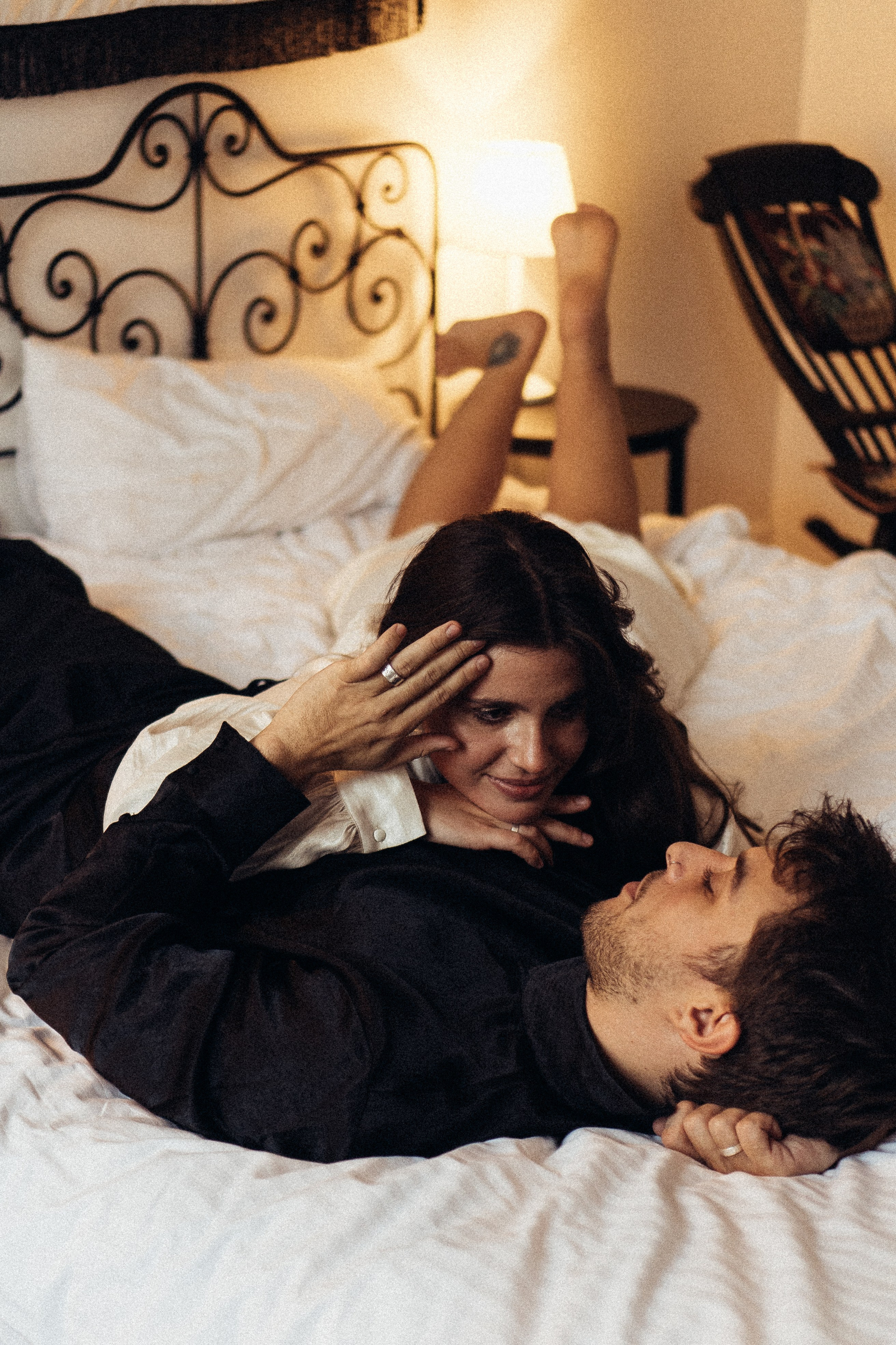 УТРО ЖЕНИХА И НЕВЕСТЫ В ПИТЕРСКОЙ КВАРТИРЕ И СЬЕМКА С СВАДЕБНЫХ ОБРАЗАХ. Профессиональный фотограф, Санкт-Петербург — Виктория Богомолова