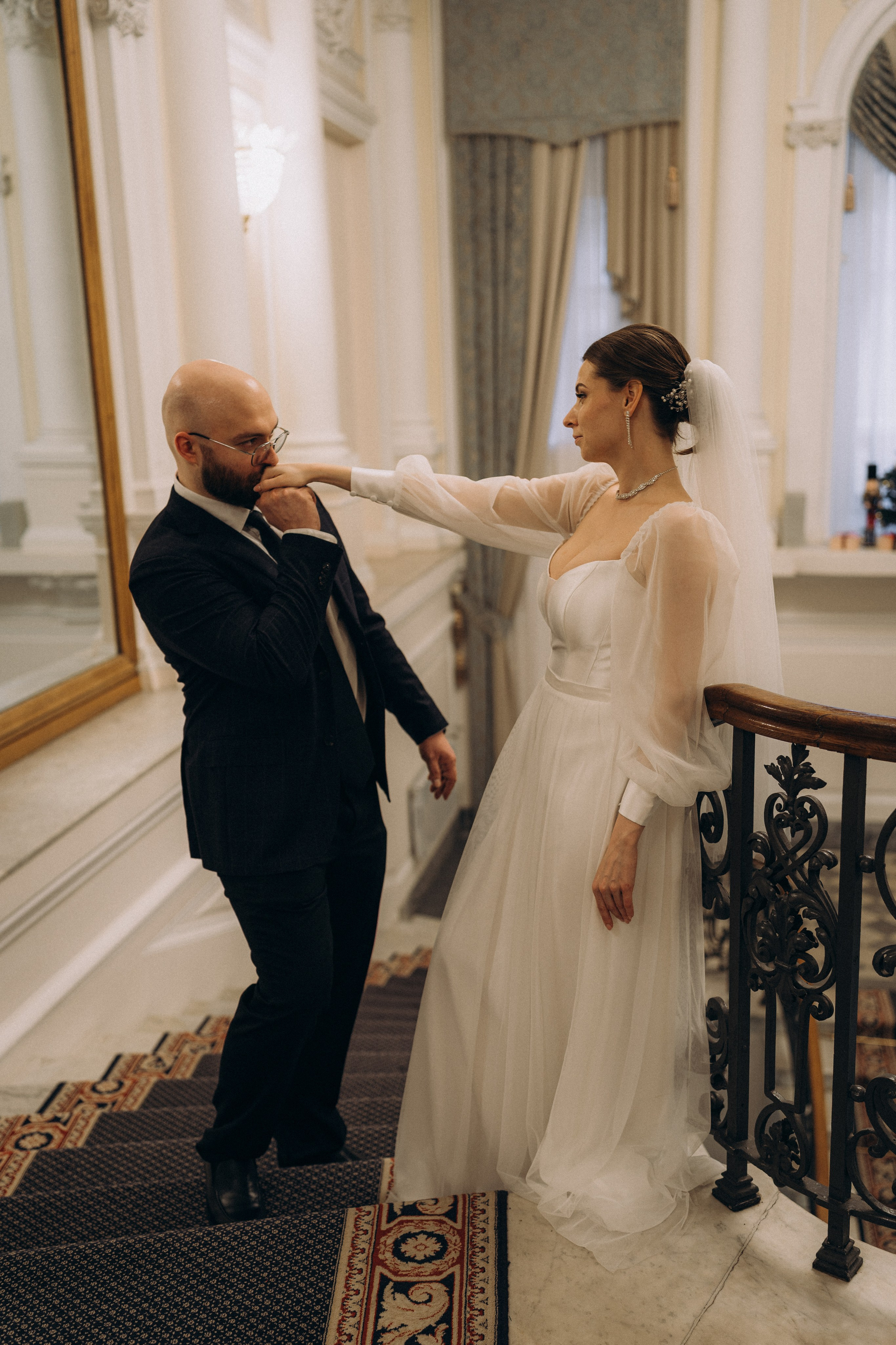 СВАДЕБНАЯ СЬЕМКА ВО ВТОРОМ ДВОРЦЕ (ДЕКАБРЬ) ТАКЖЕ СЬЕМКА В СТУДИИ НА ЧЕРНЫШЕВСКОЙ. Профессиональный фотограф, Санкт-Петербург — Виктория Богомолова