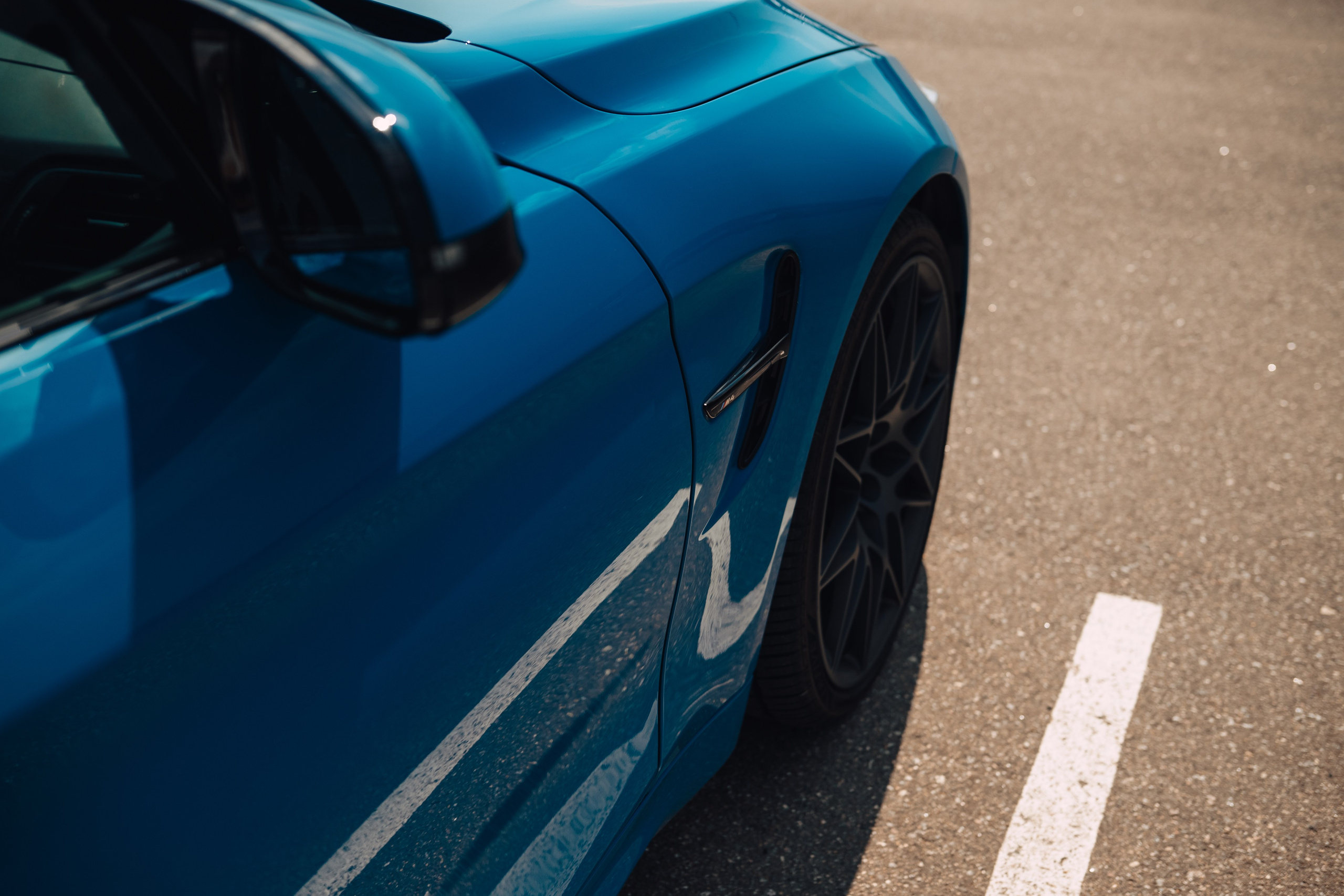 BMW M4 и GT-R 35. DeLorein