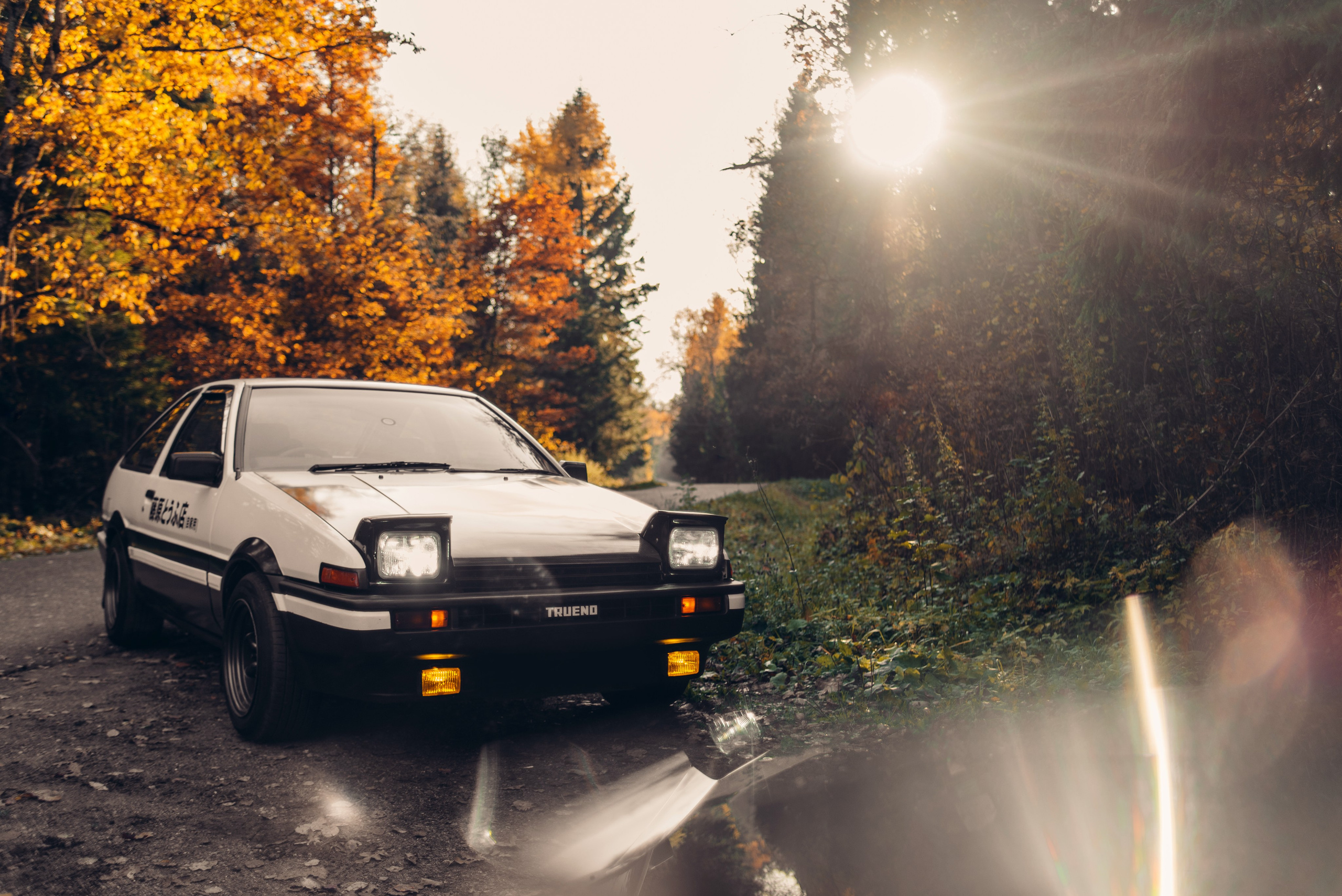 Toyota AE86 dxtakk. DeLorein