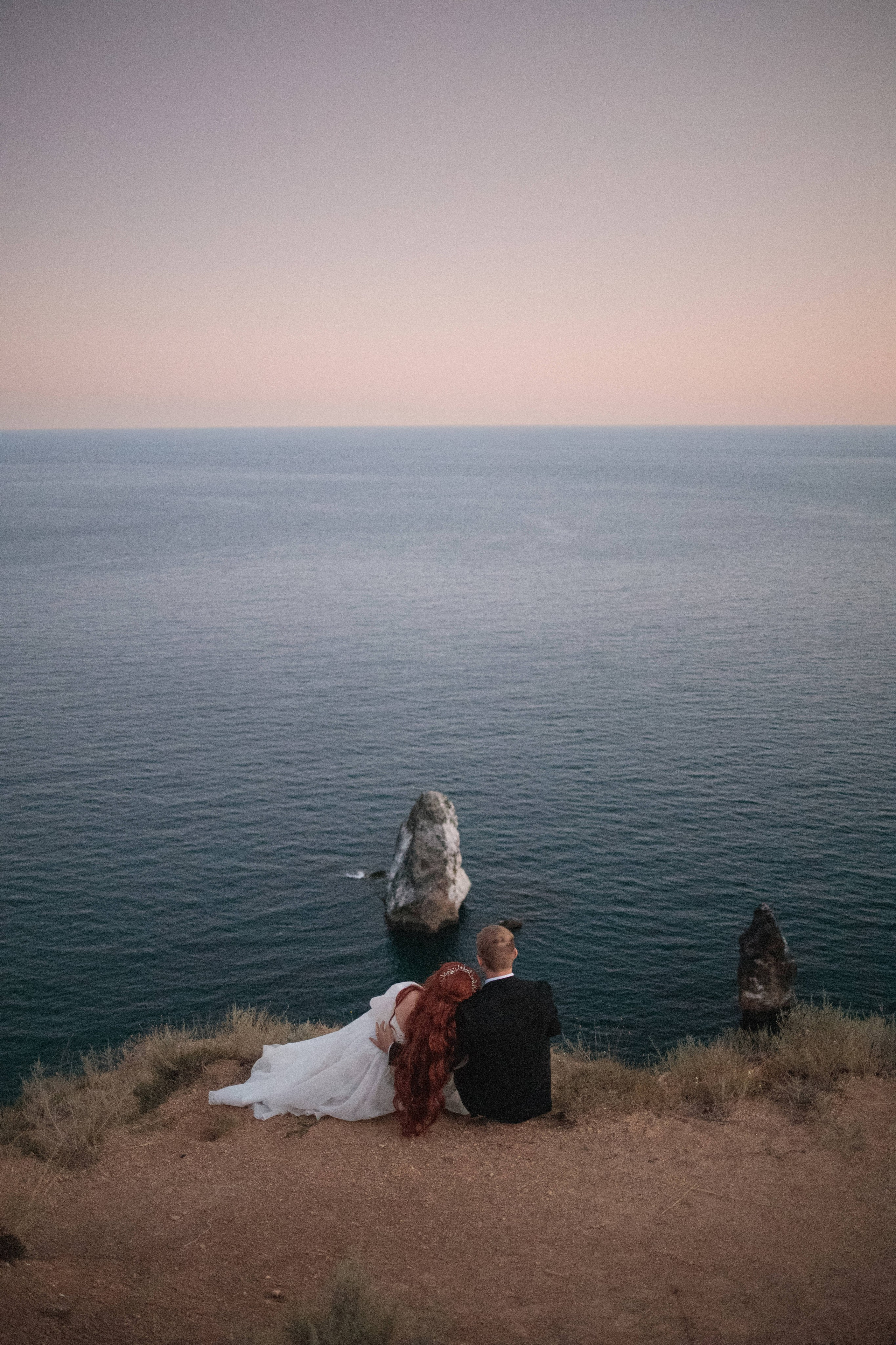 «Закат на Фиоленте: начало вечной любви Надежды и Александра в кадре». Свадебный фотограф Мироманов Николай в Крыму