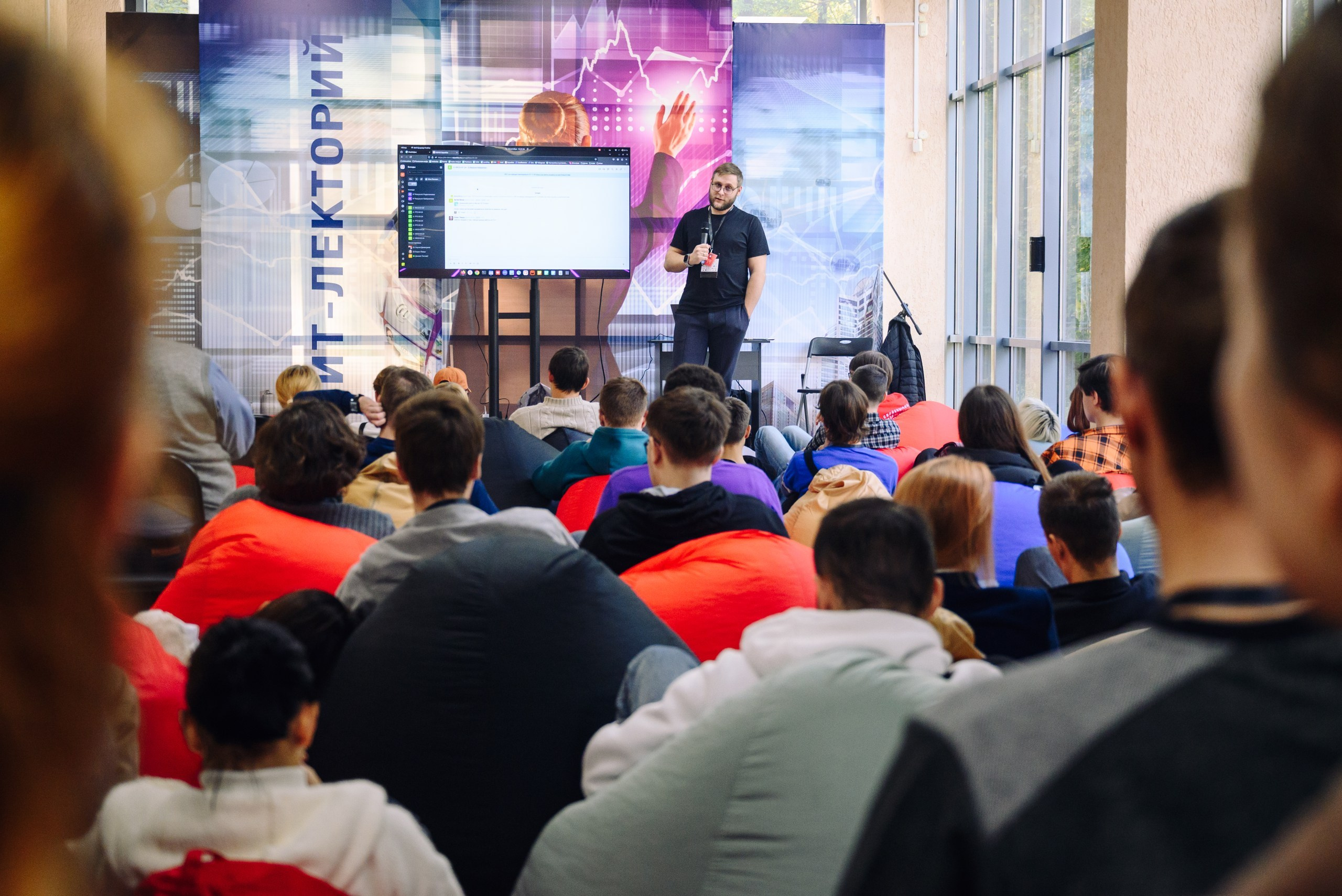 Свой код. Dmitry Gagarin Photographer