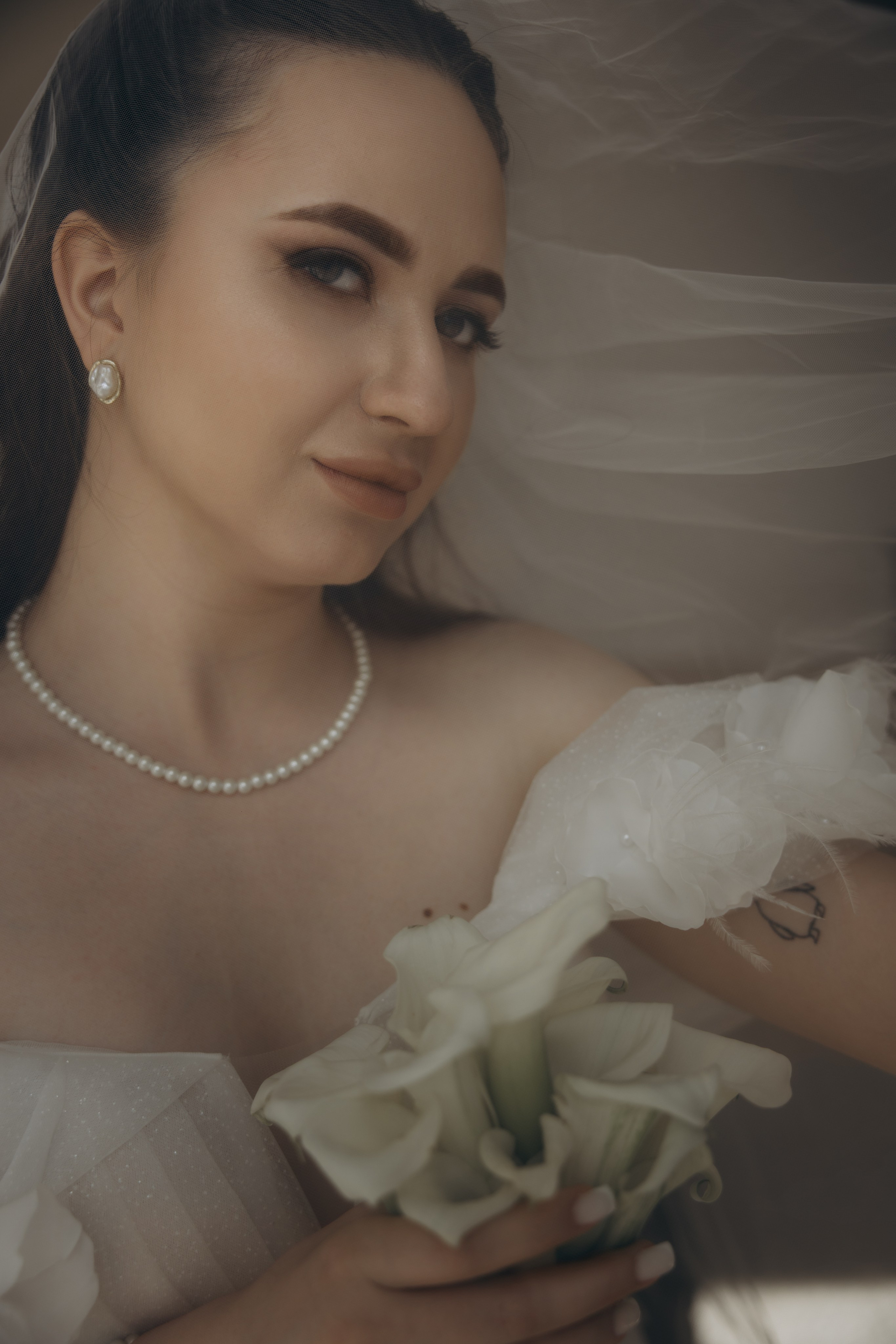 Свадебная фотосъемка в Пензе: Ольга и Владислав в отеле и студии «Перспектива»