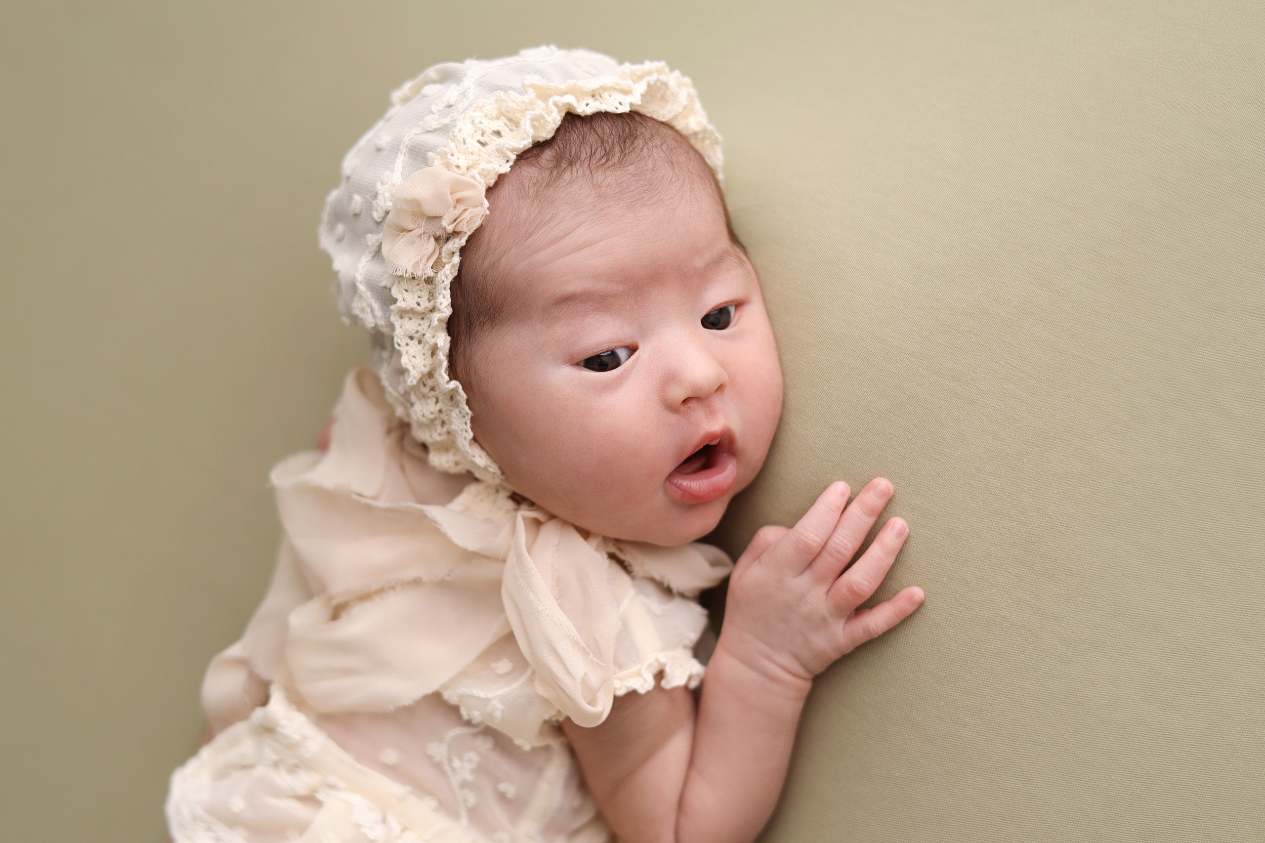 Ньюборн съемка Элины, творческий пакет. Фотограф новорожденных Москва. Ньюборн фотограф Москва