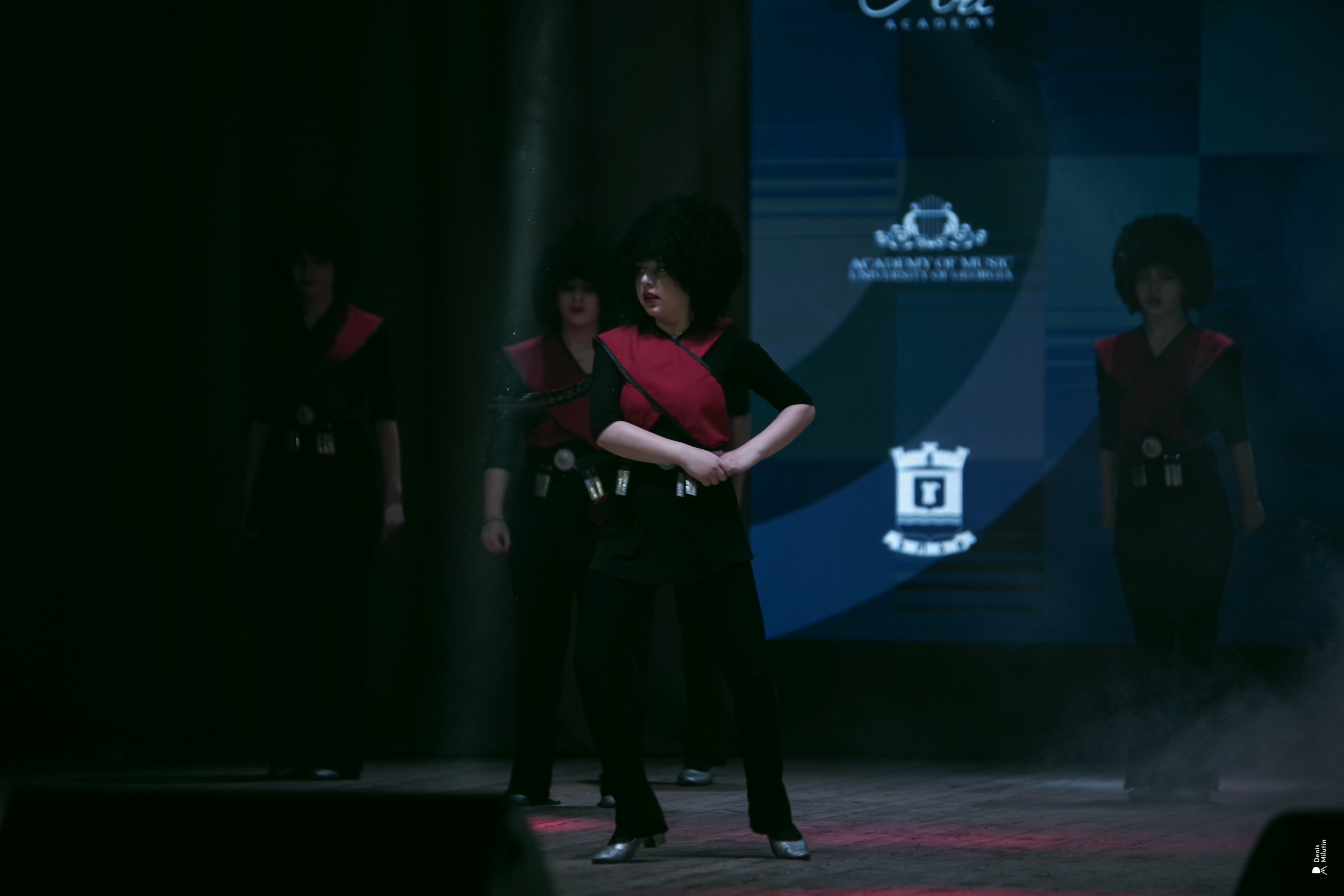 Танцы в Хоби. Портретный фотограф Денис Милютин