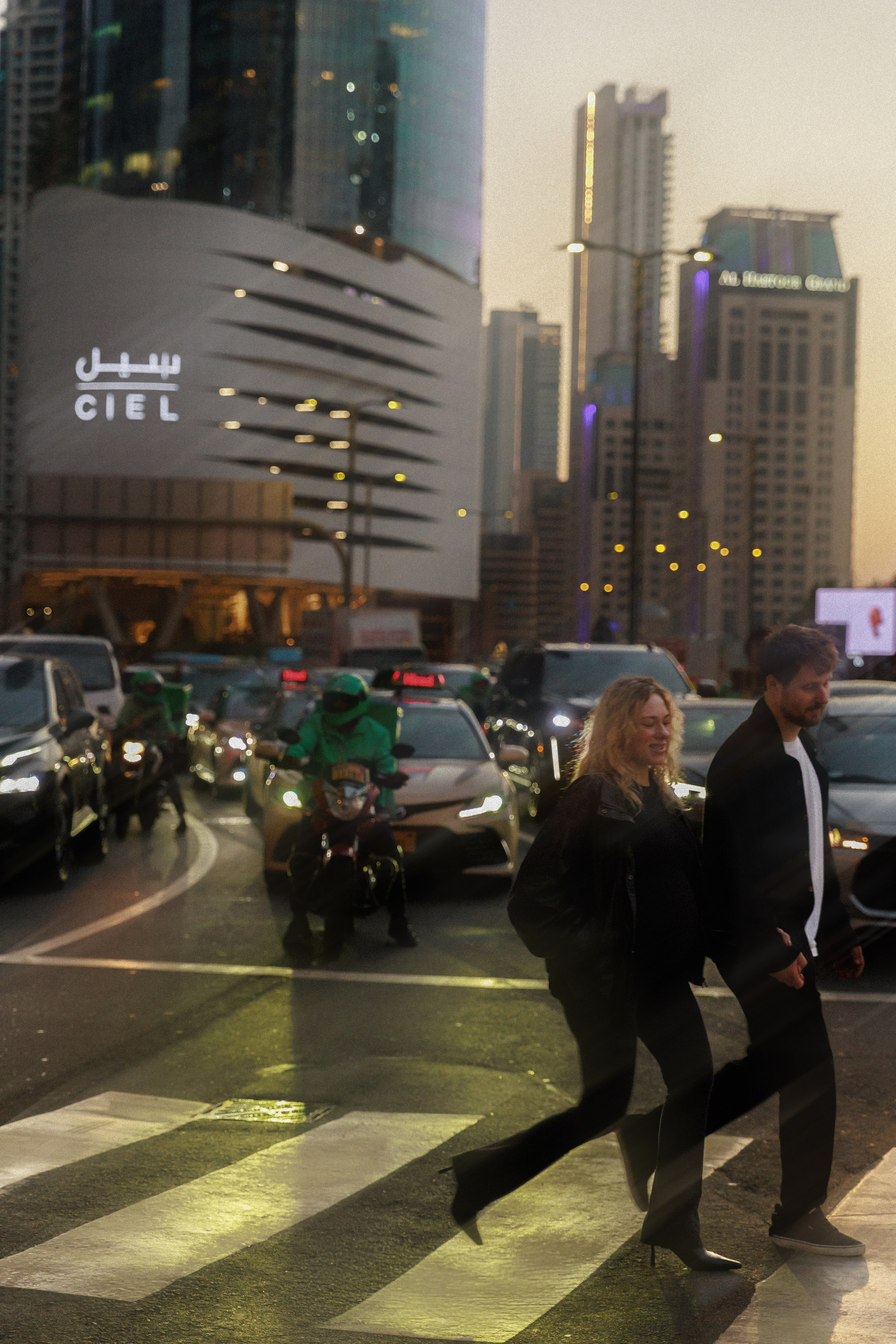 Street Style pregnancy. Валерия Солнцева свадебный и семейный фотограф