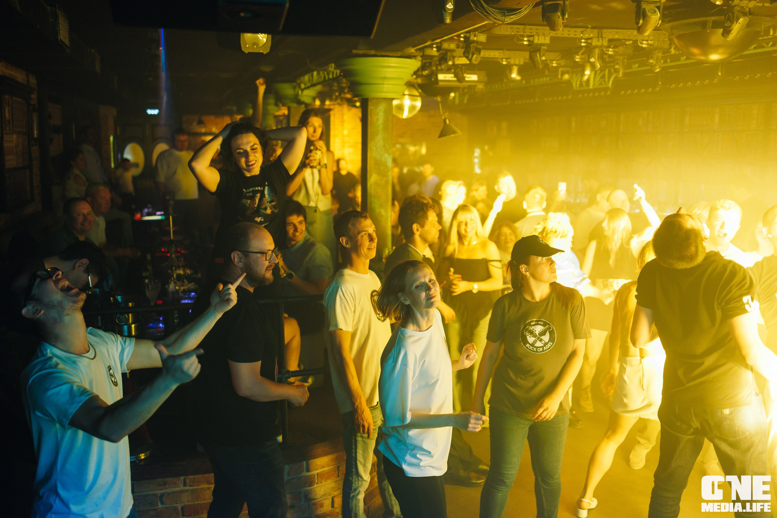 Фоторепортаж из Piano Bar. One Media Life: фоторепортажи, фотоотчеты с мероприятий и заведений