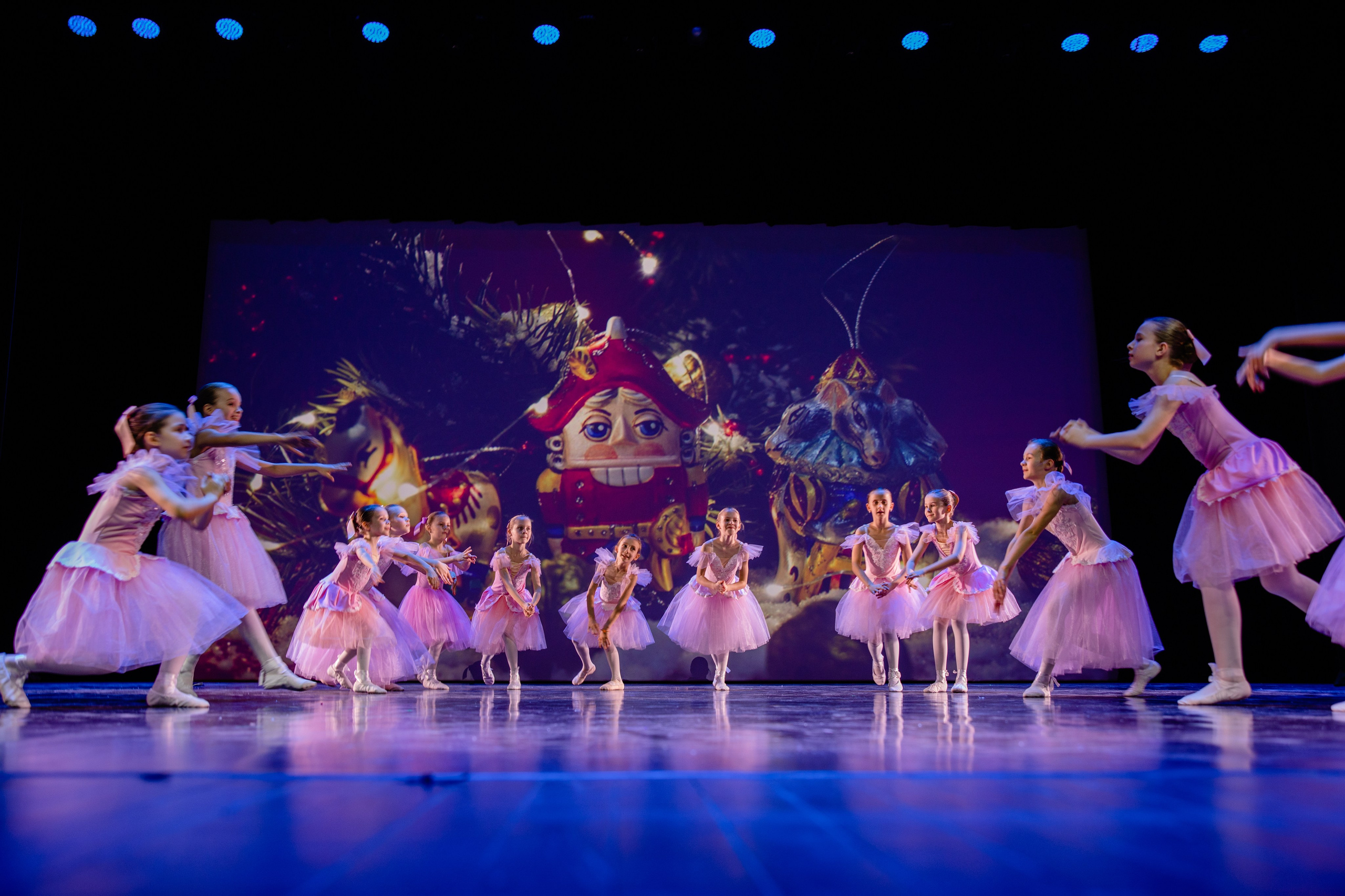 Новогоднее представление «Кролик в поиске дракона». Фотограф Петрова Мария