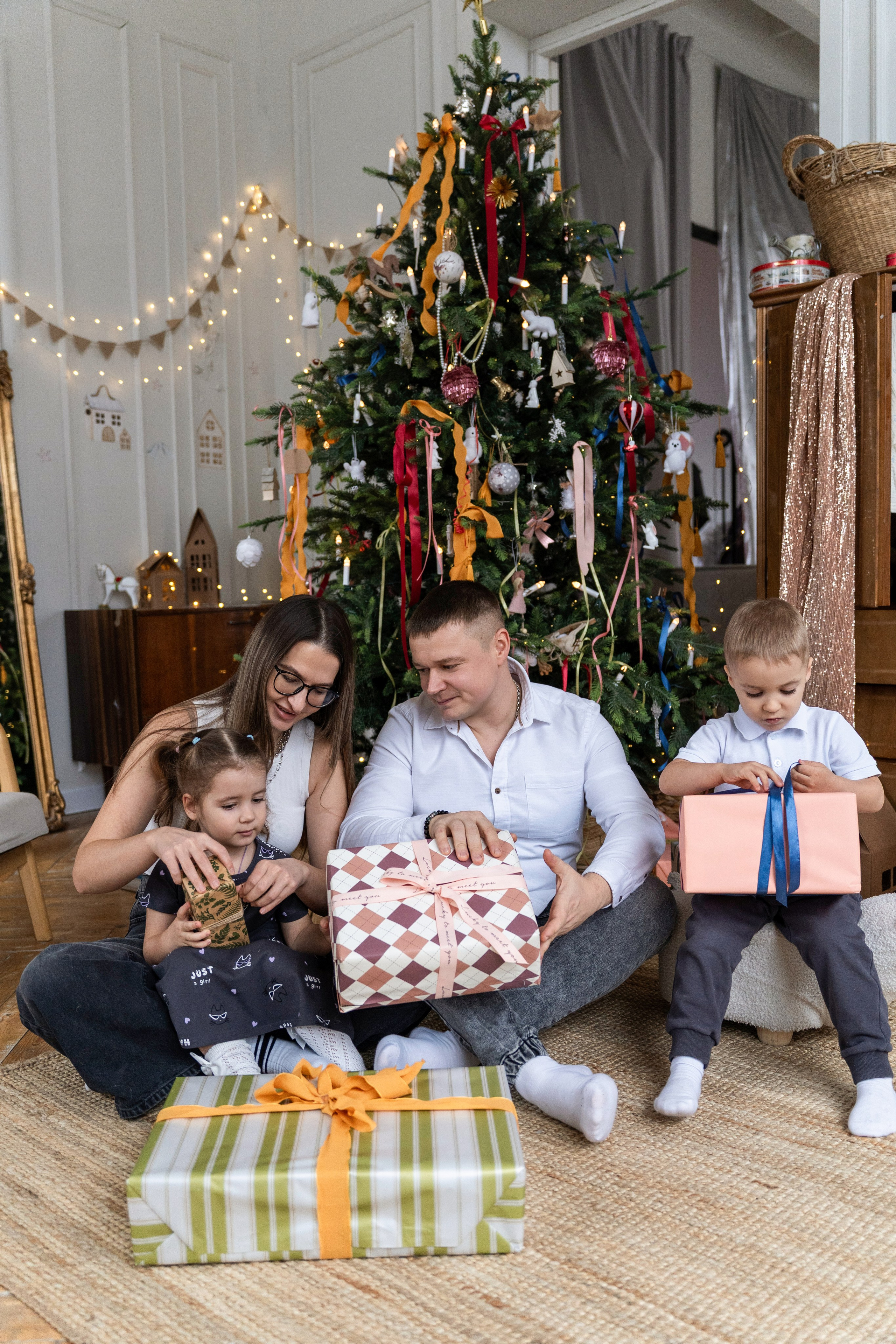 Семейная фотосессия Новогодняя (Карина). Норина Анна, фотограф в Самаре, НЕЙРОфото по всему миру. Создаю кадры которые цепляют за душу