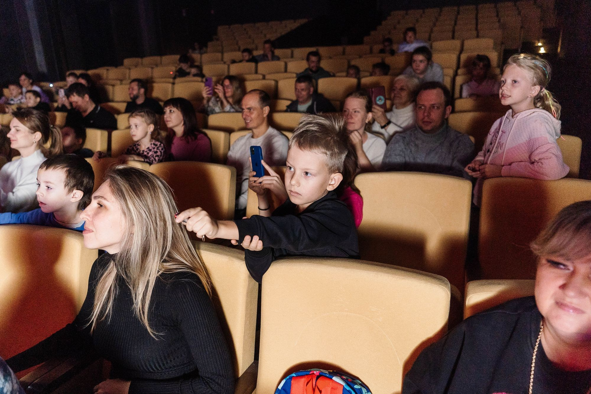 «Автоботы: Битва за Кибермир»