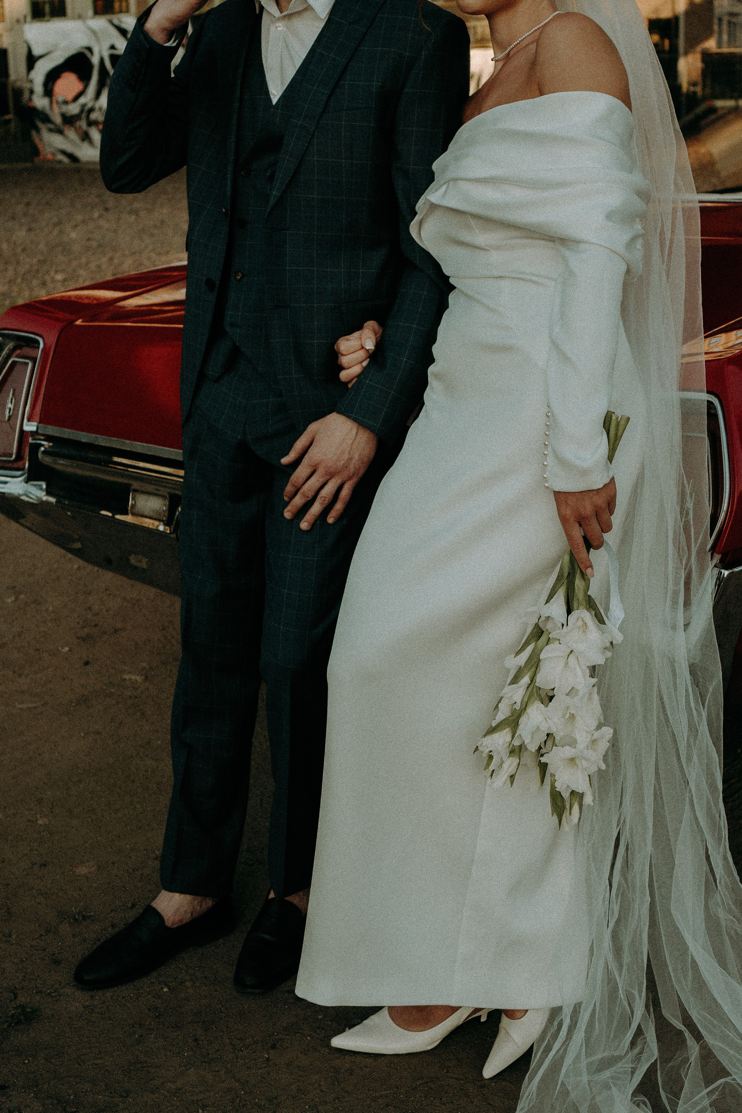 СВАДЕБНАЯ СЬЕМКА ВОЗЛЕ МСОТА БЕТАНКУРА НА КАБРИОЛЕТЕ. Профессиональный фотограф, Санкт-Петербург — Виктория Богомолова