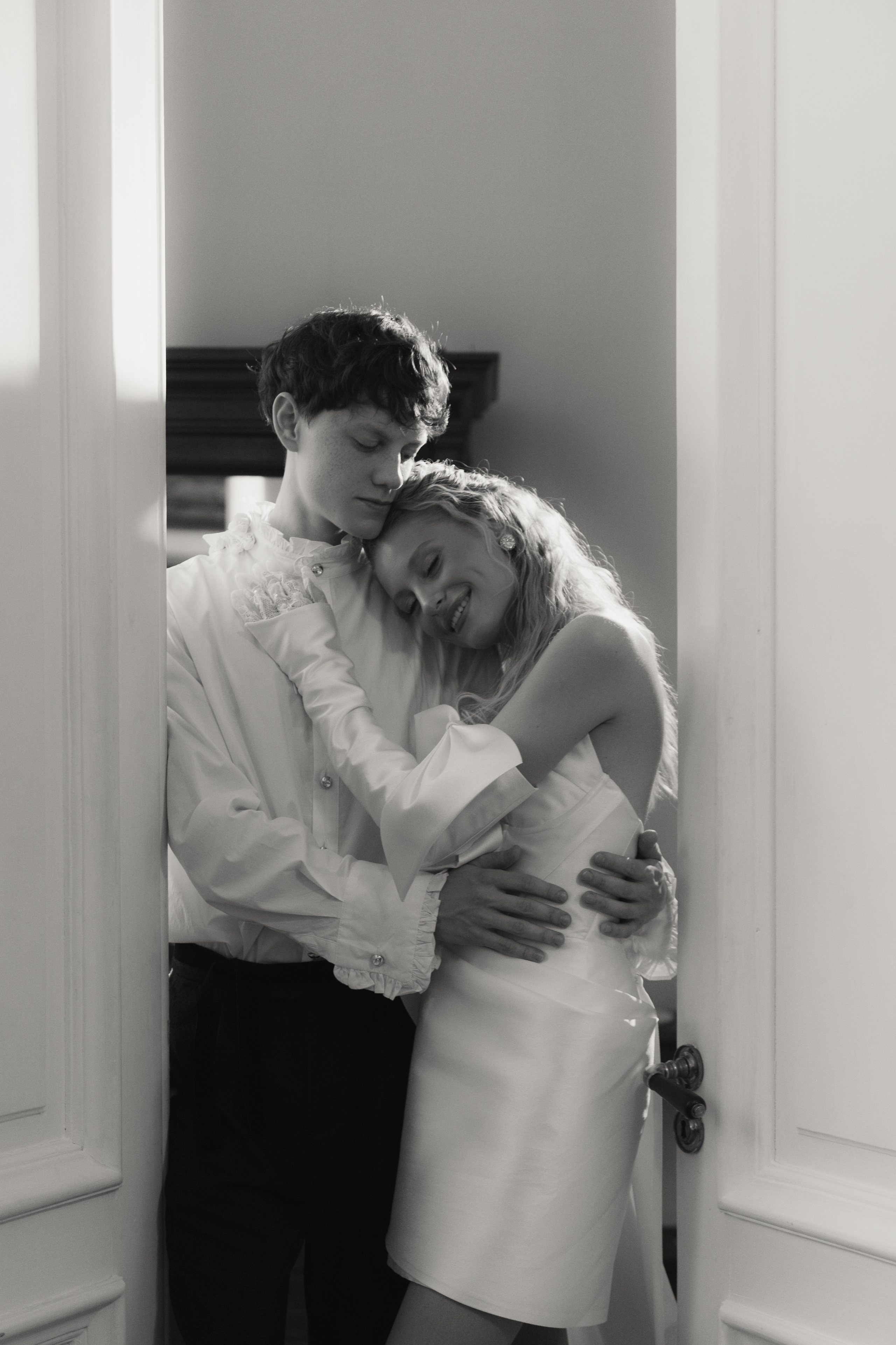 Свадебная съемка в исторической квартире на Чистых прудах. Ярослава Ерина — свадебный фотограф в Москве