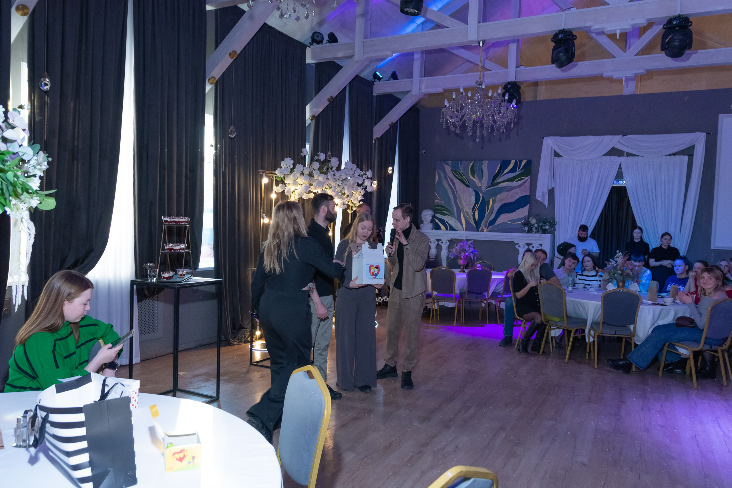 Свадебное чаепитие для молодоженов