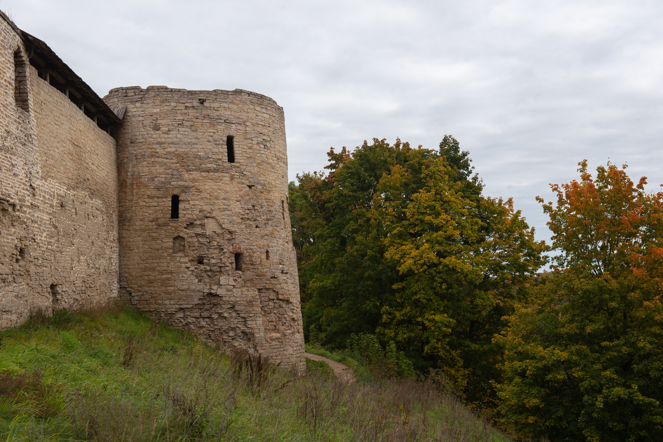 Изборск. Портретный и архитектурный фотограф в Москве и Санкт-Петербурге
