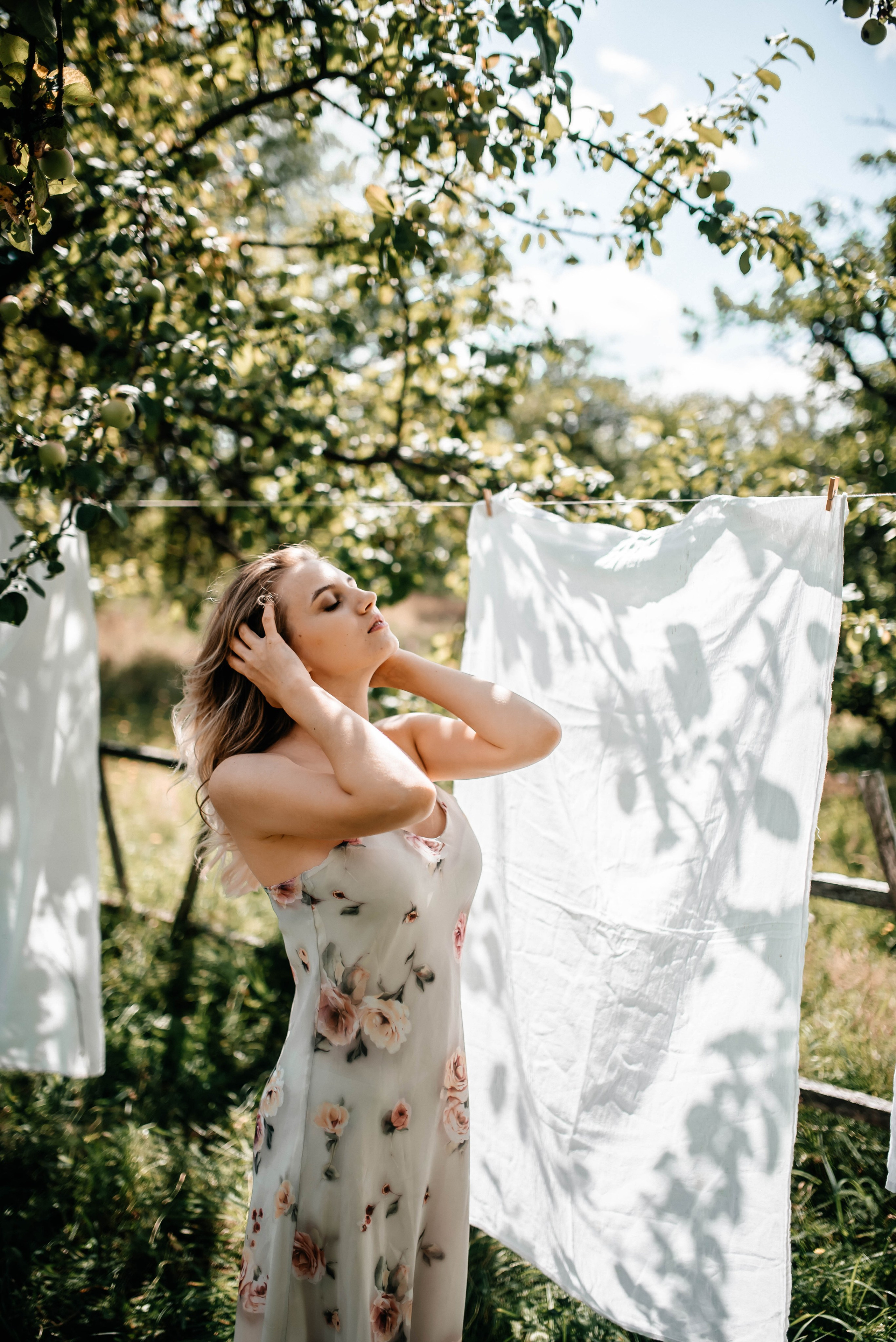 Диона, лето. Главная