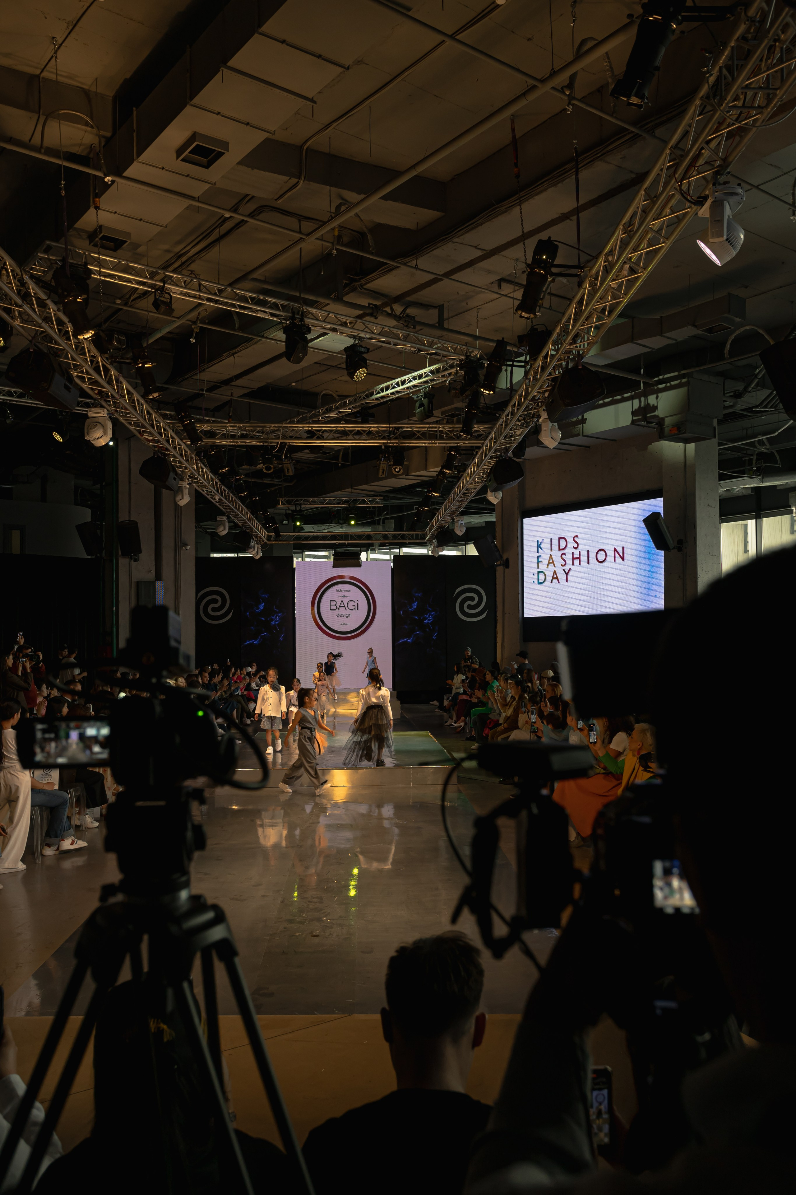 EFW. Фотографирую пары и индивидуальные съемки в Алматы Шунько Ирина