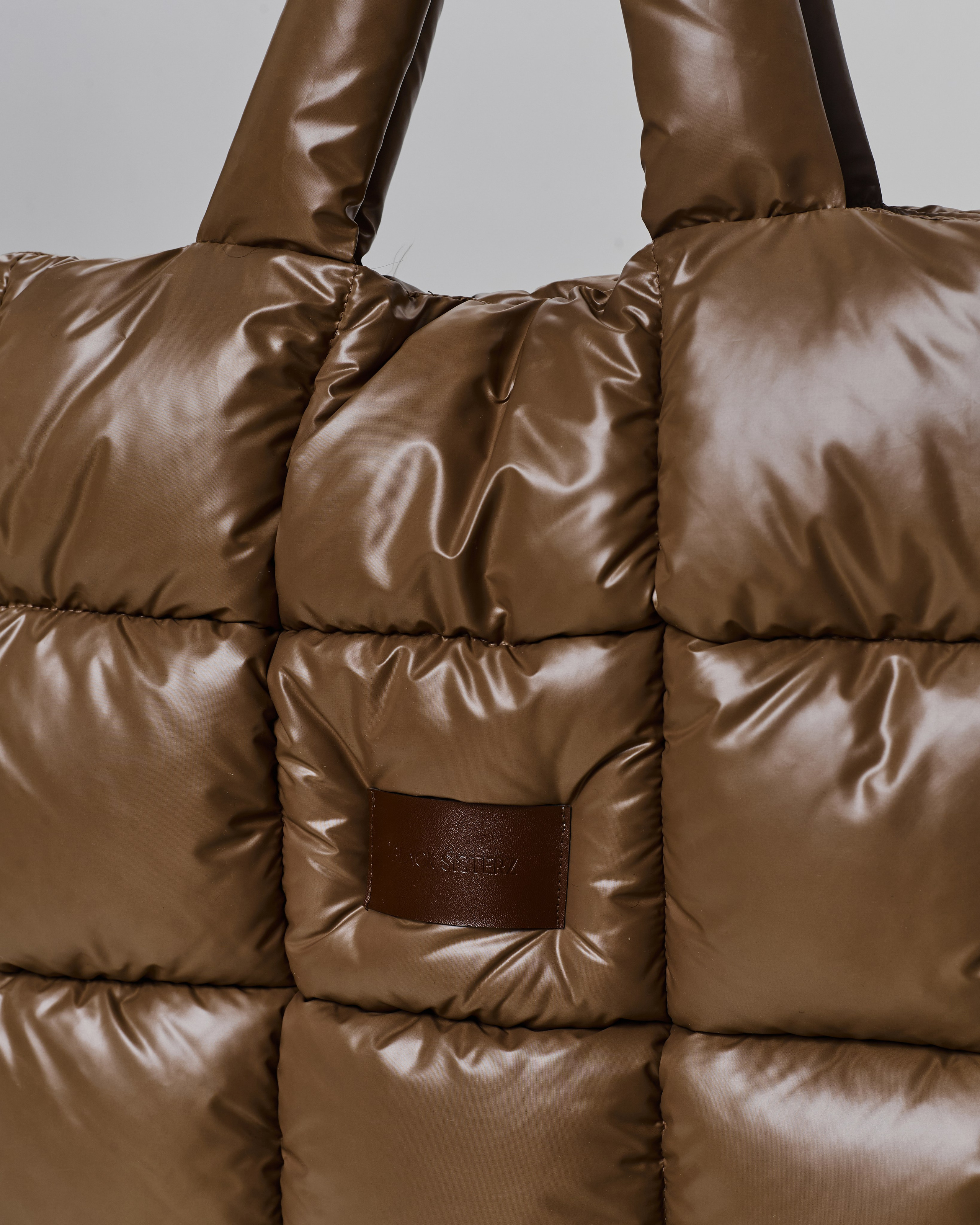 BLACK SISTERZ. Ася Солопова, фотограф Тюмень