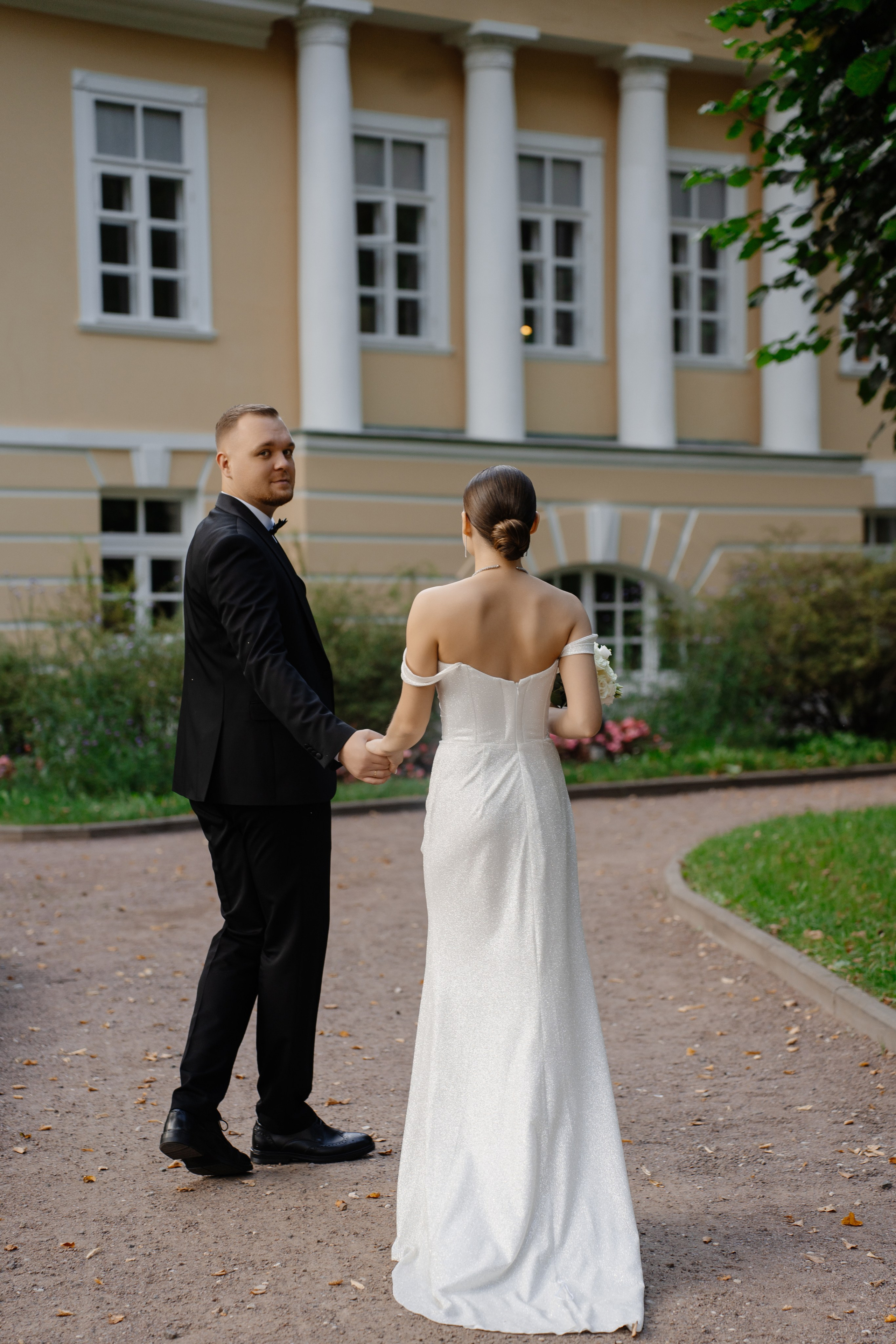 Свадебная фотосессия в парке Архангельское. Свадебный и семейный фотограф в Москве Светлана Зоткина