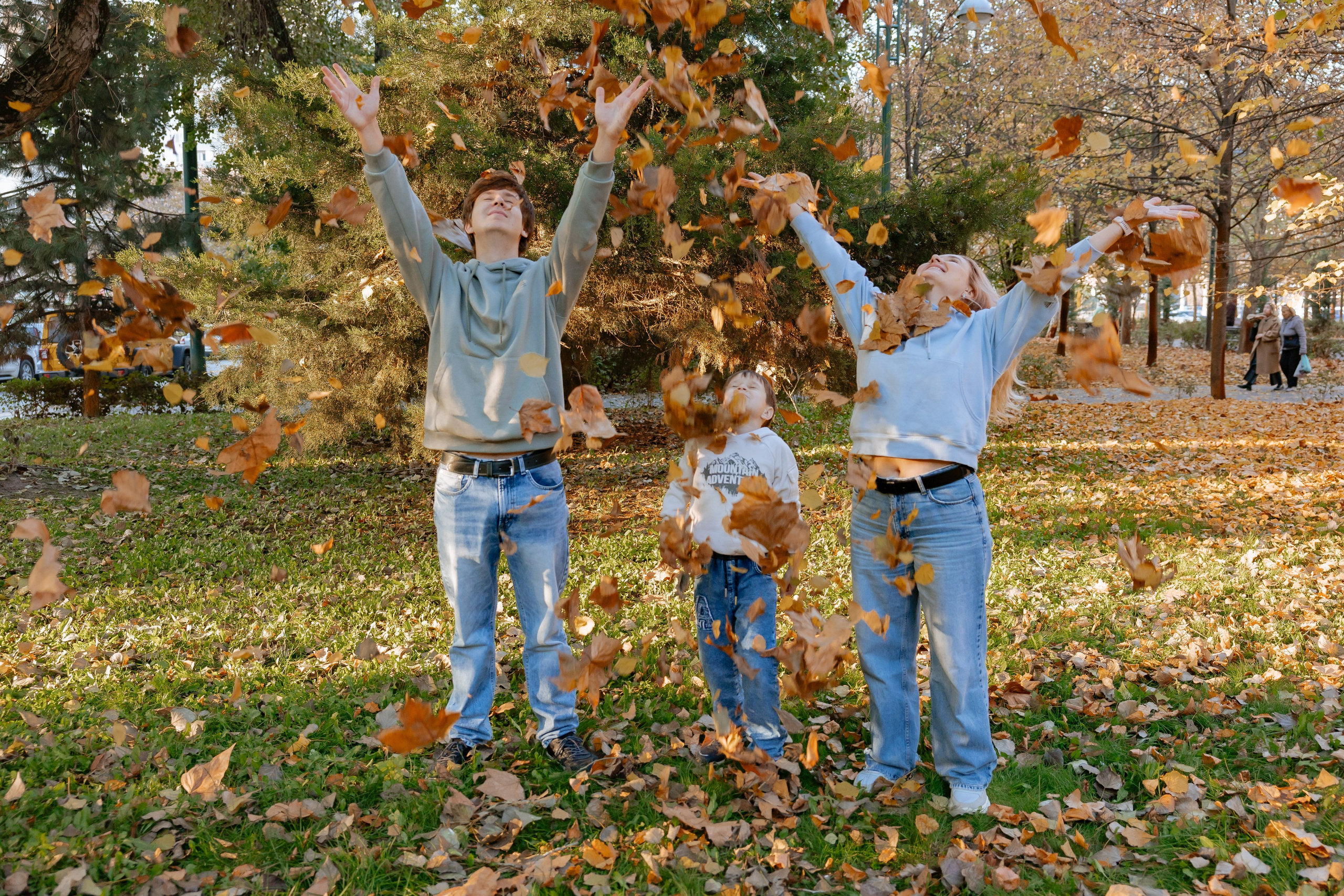 Осень. Профессиональный фотограф и видеооператор