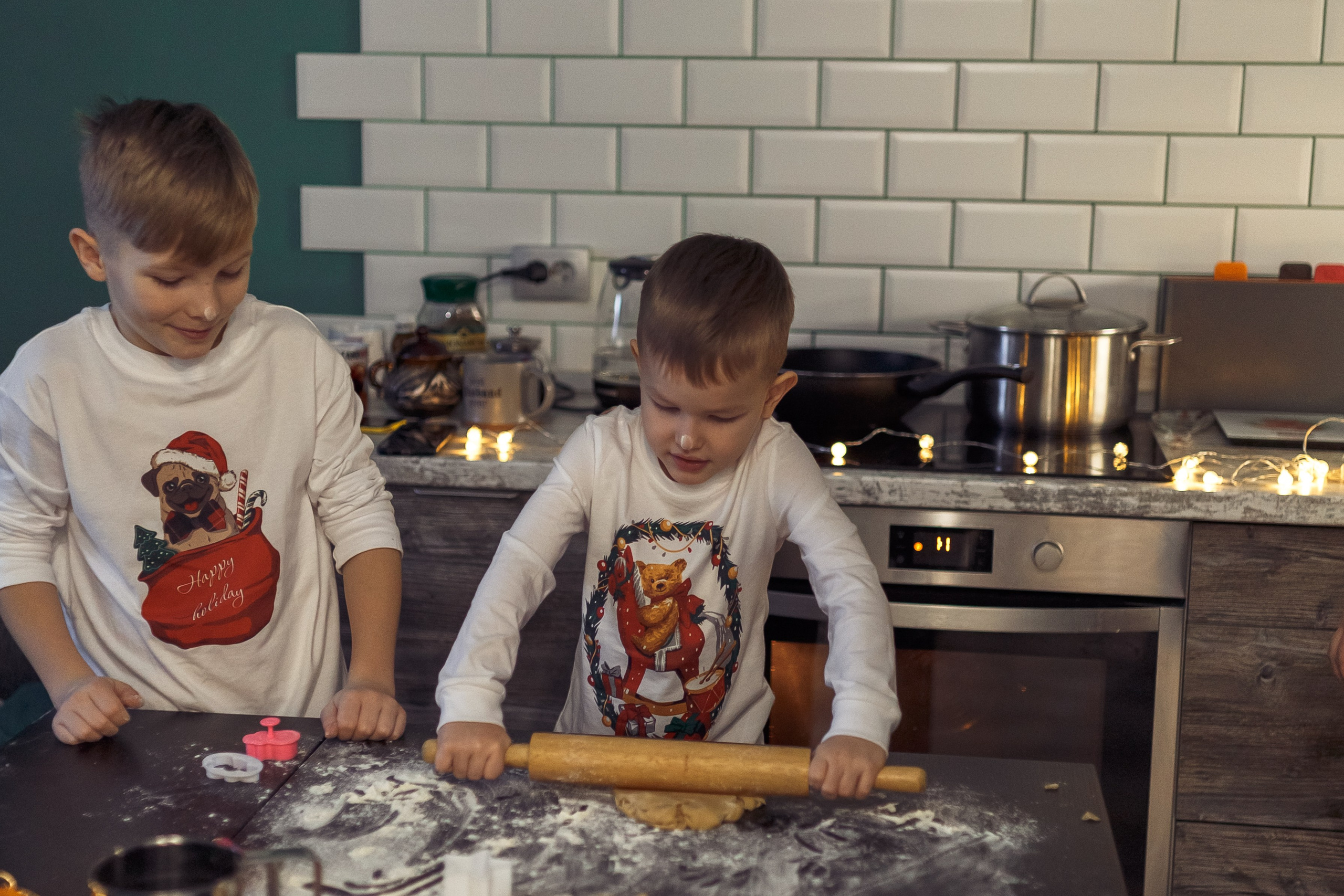 Новогодние печеньки в гостях у Полины и ее семьи. Елена Семейный фотограф Санкт-Петербург