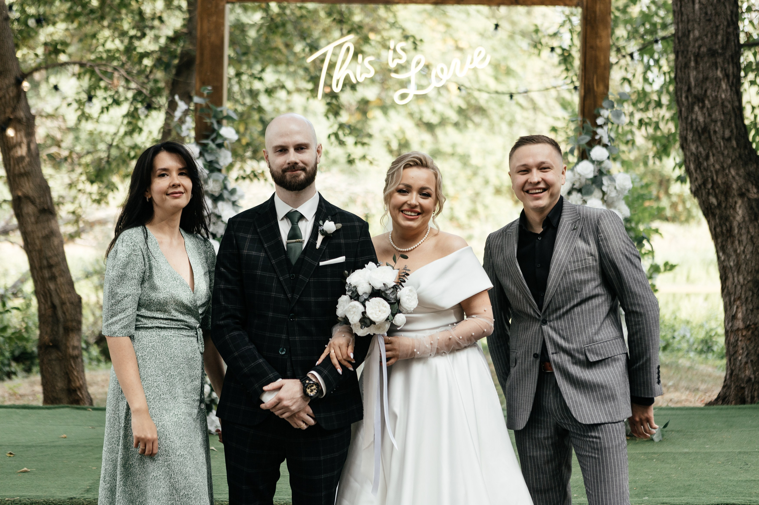 Свадебный фотограф Уфа — Руслан ГабдлисламовЖивые эмоции, красивые кадры, воспоминания на всю жизнь.Работаю по всей Республике Башкортоста. Свадебный фотограф Уфа Руслан Габдлисламов